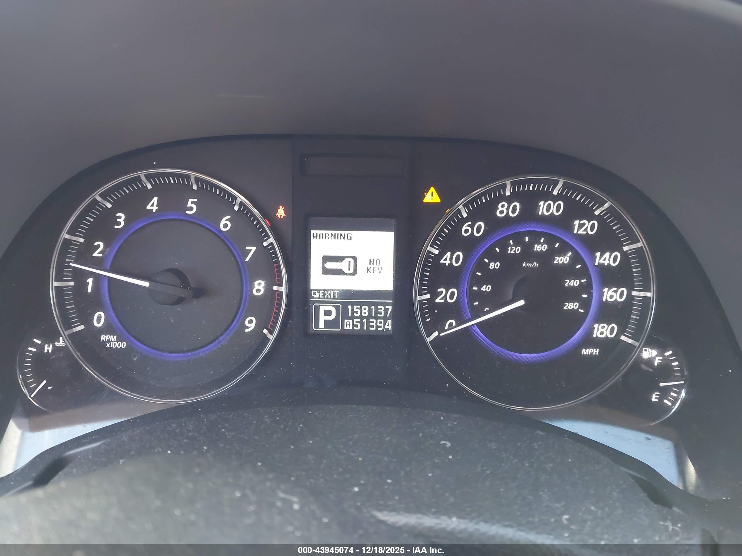 INFINITI FX35 image 7