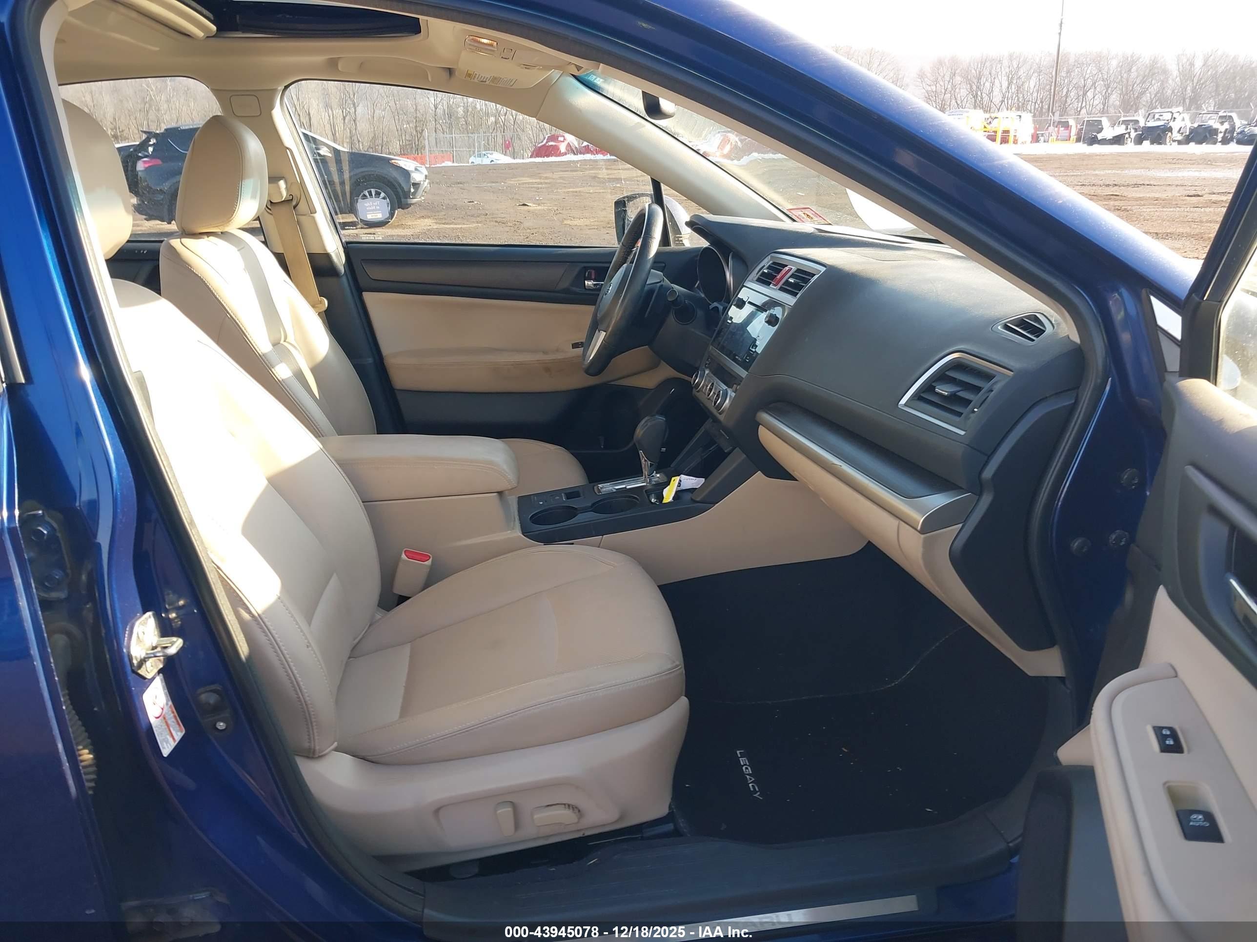SUBARU LEGACY image 5