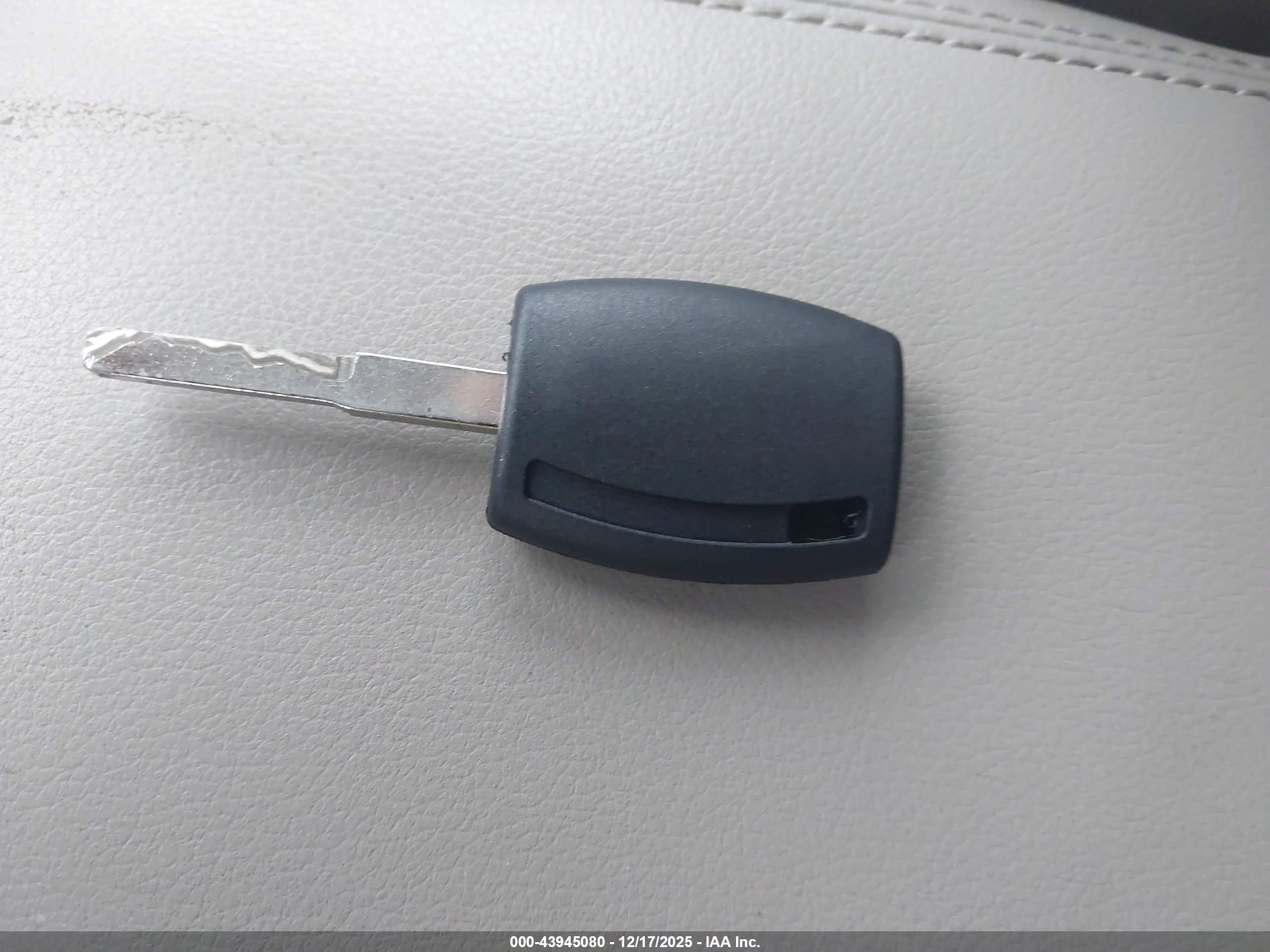 FORD ESCAPE image 11
