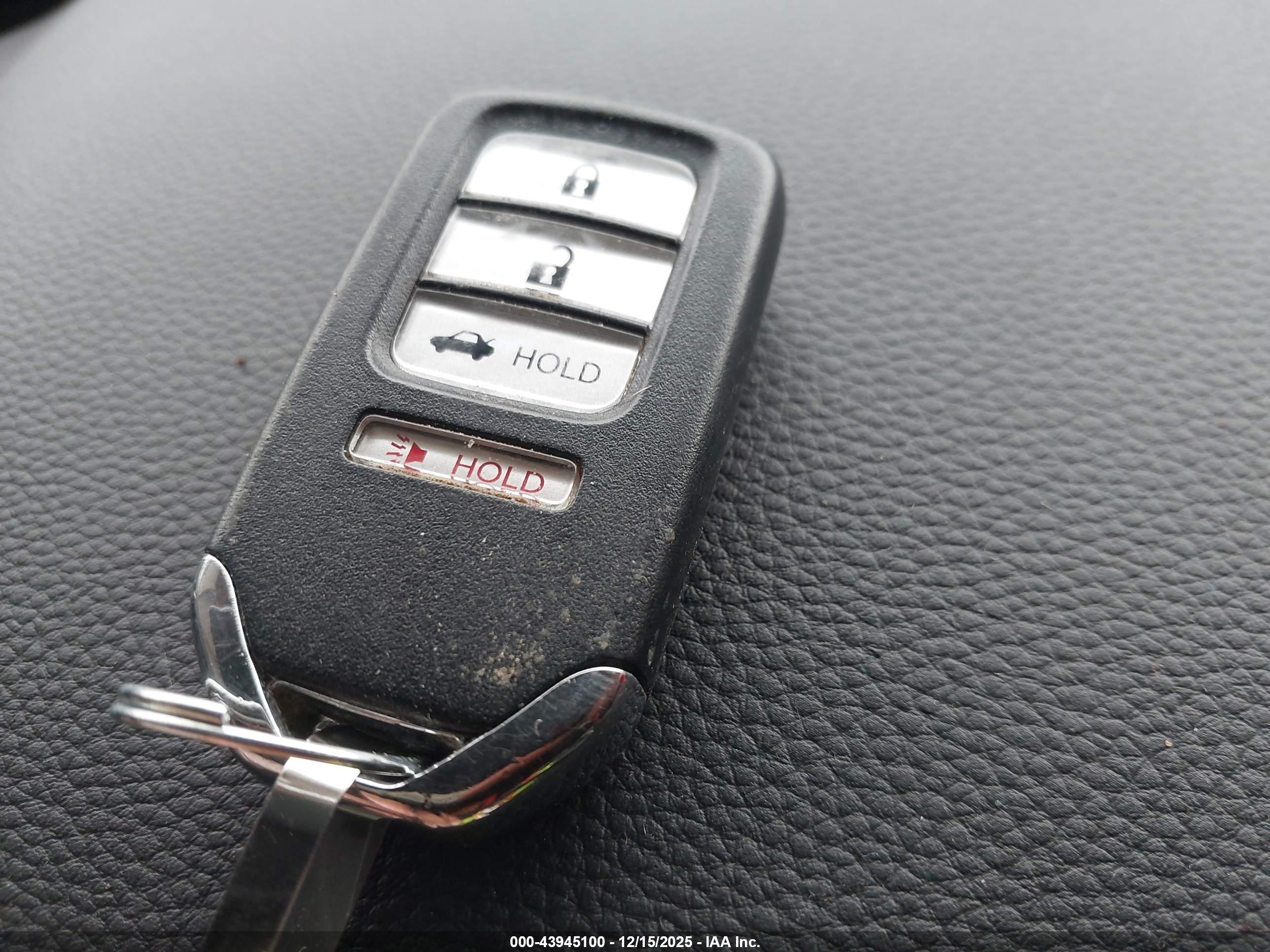 HONDA ACCORD image 11