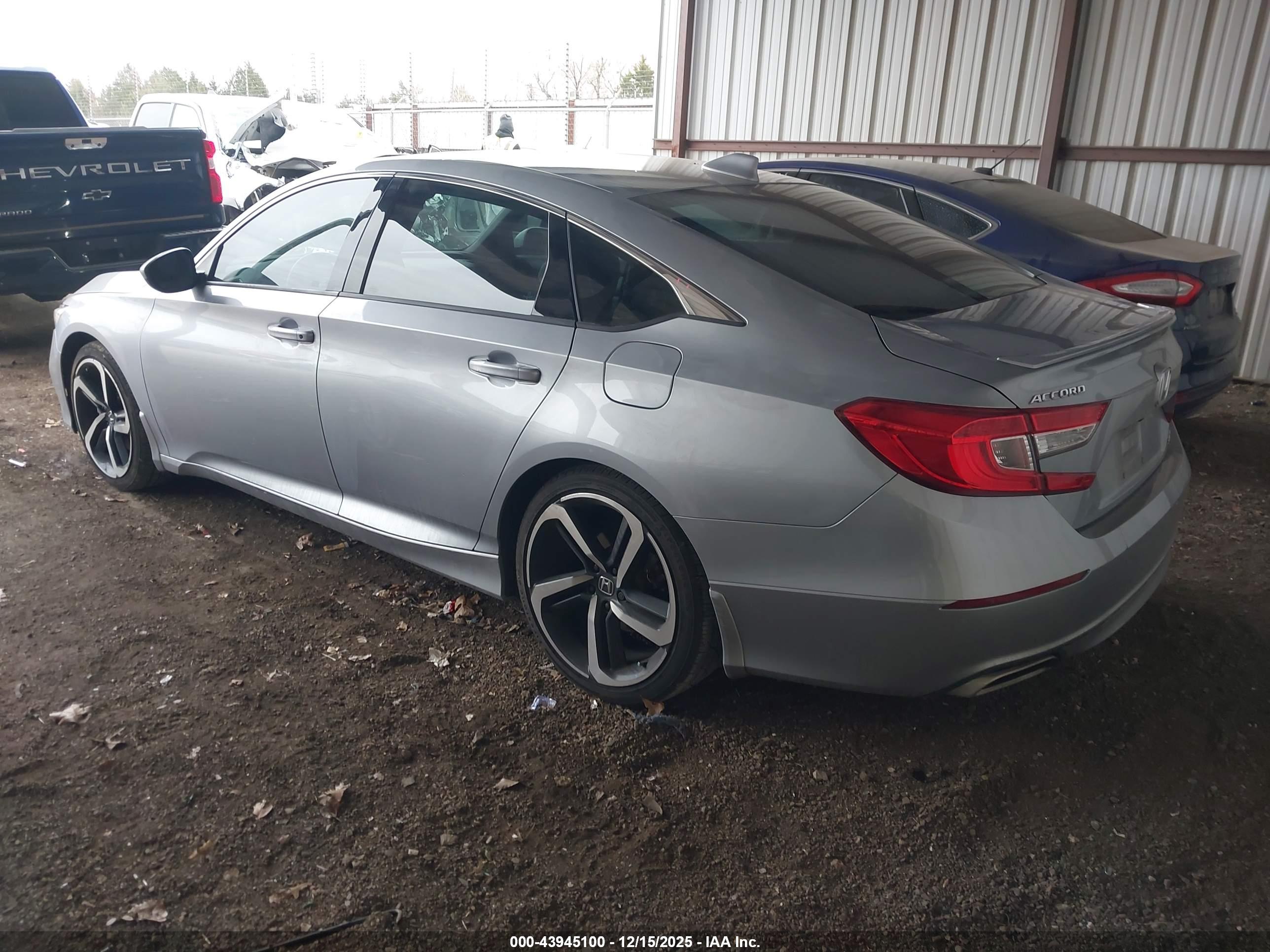 HONDA ACCORD image 3