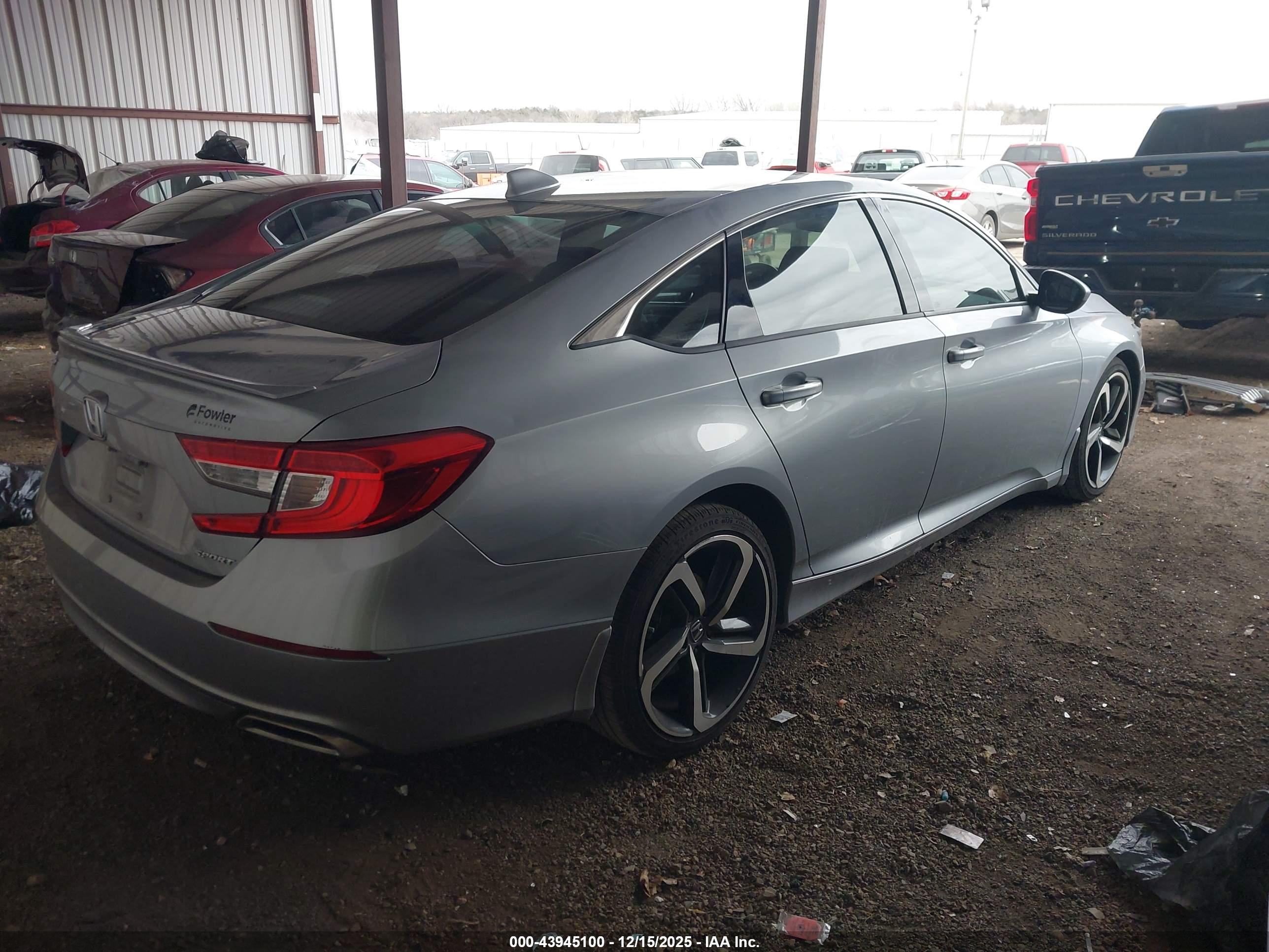 HONDA ACCORD image 4