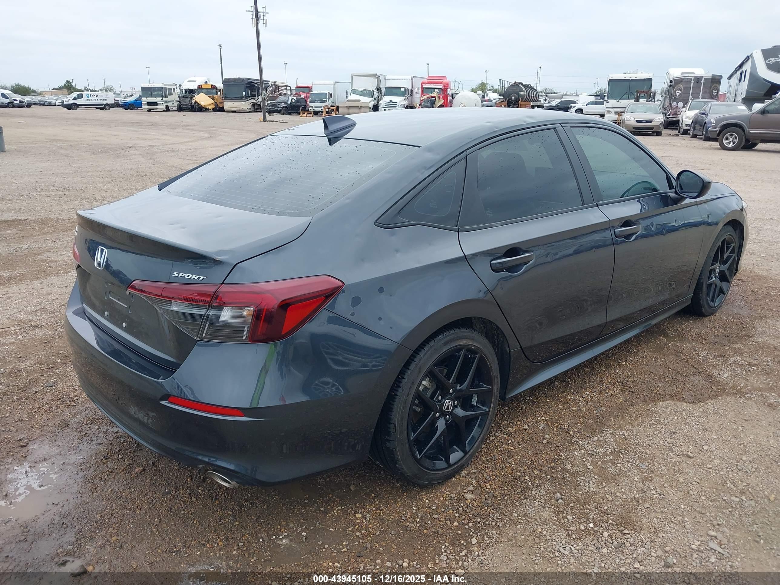 HONDA CIVIC image 4