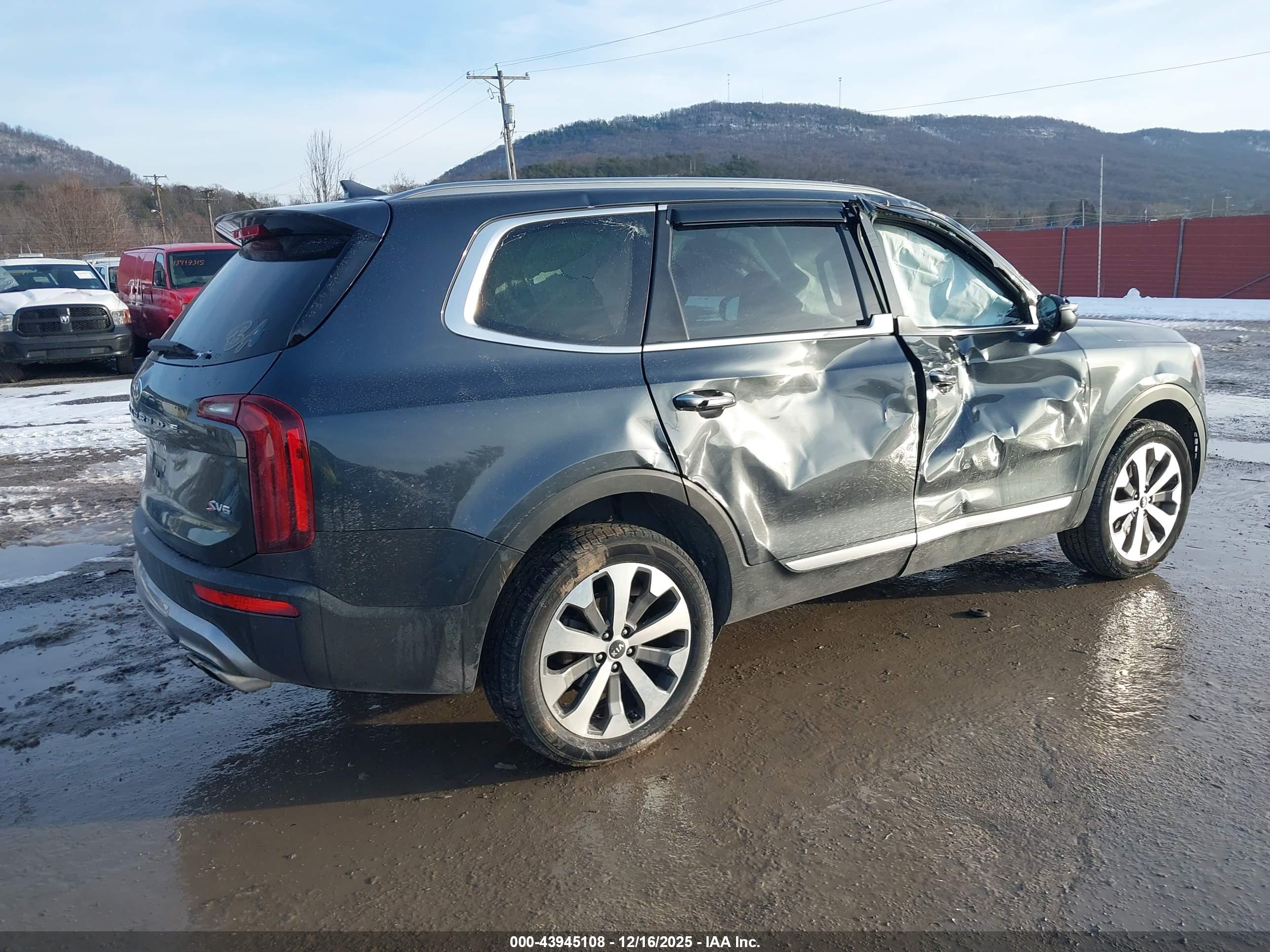 KIA TELLURIDE image 4
