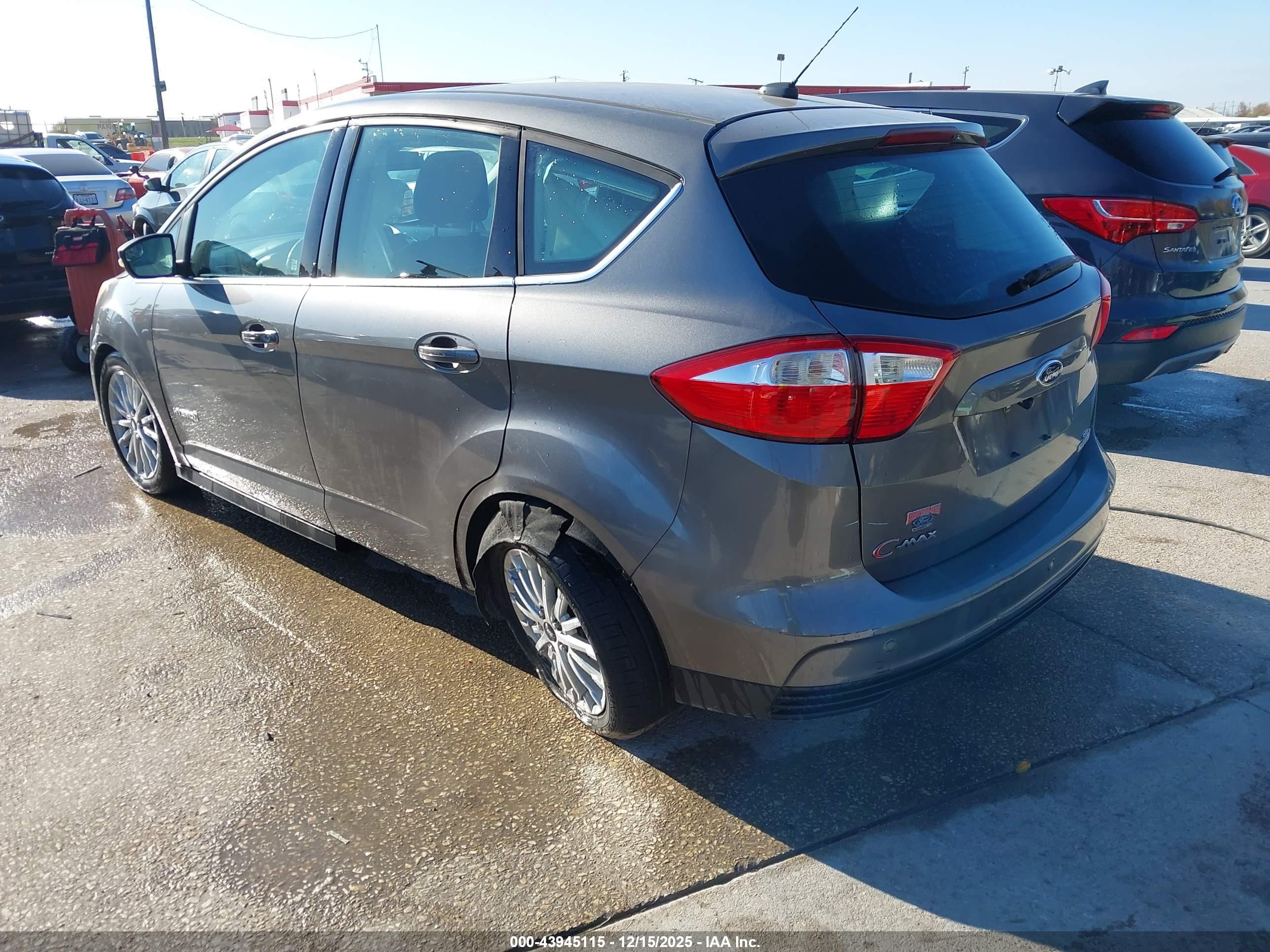 FORD C-MAX image 3