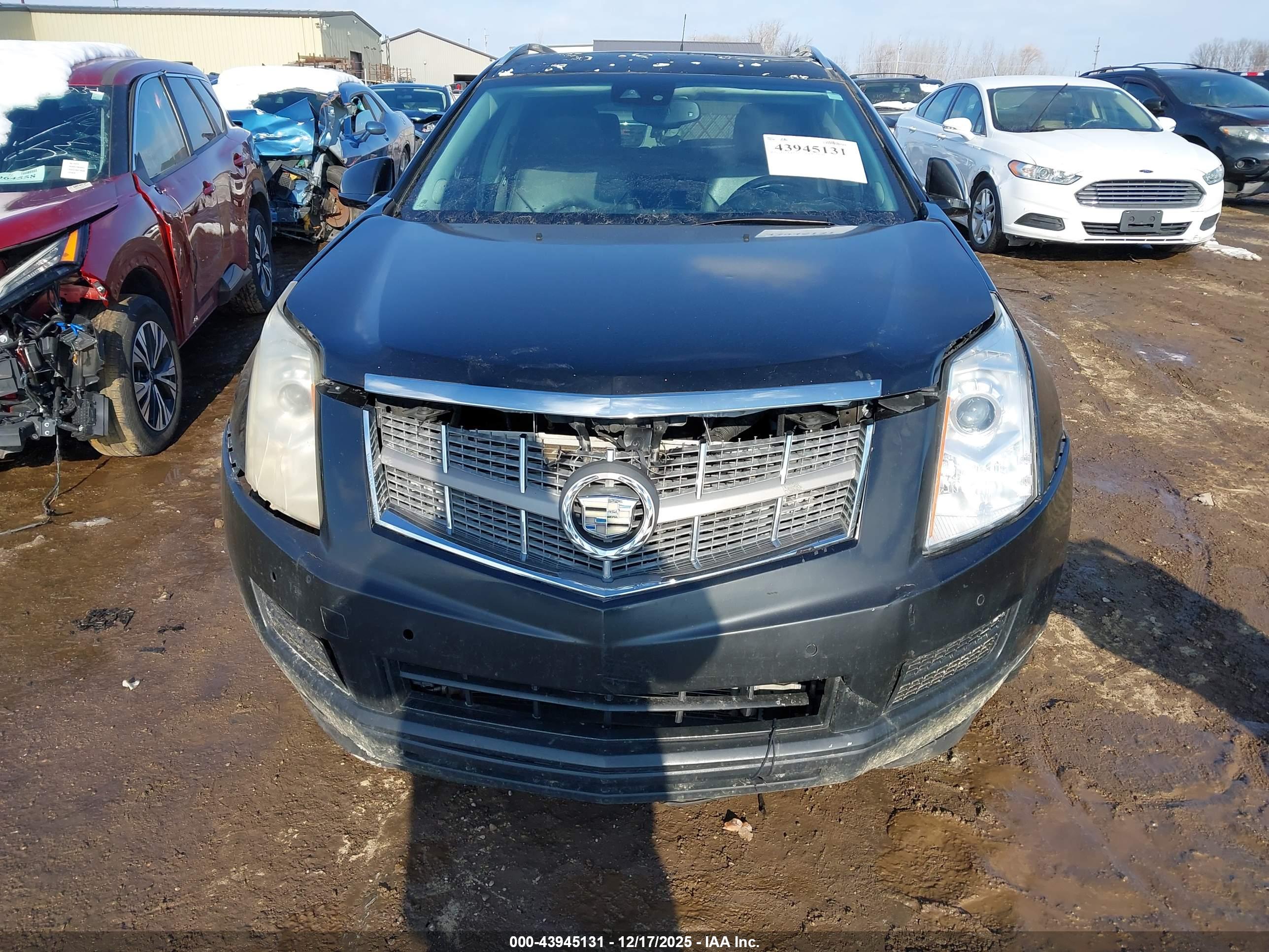CADILLAC SRX image 6