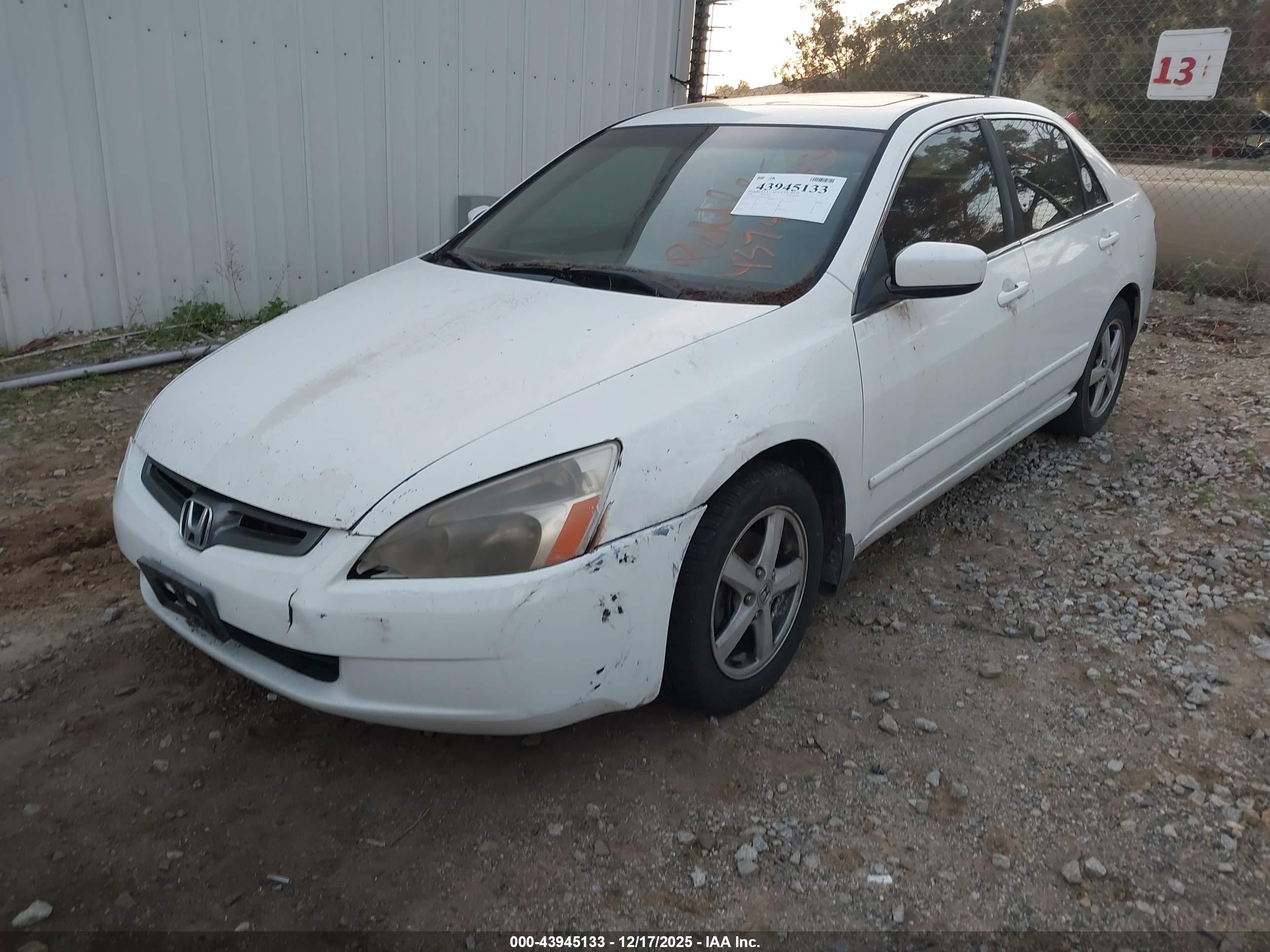 HONDA ACCORD image 2