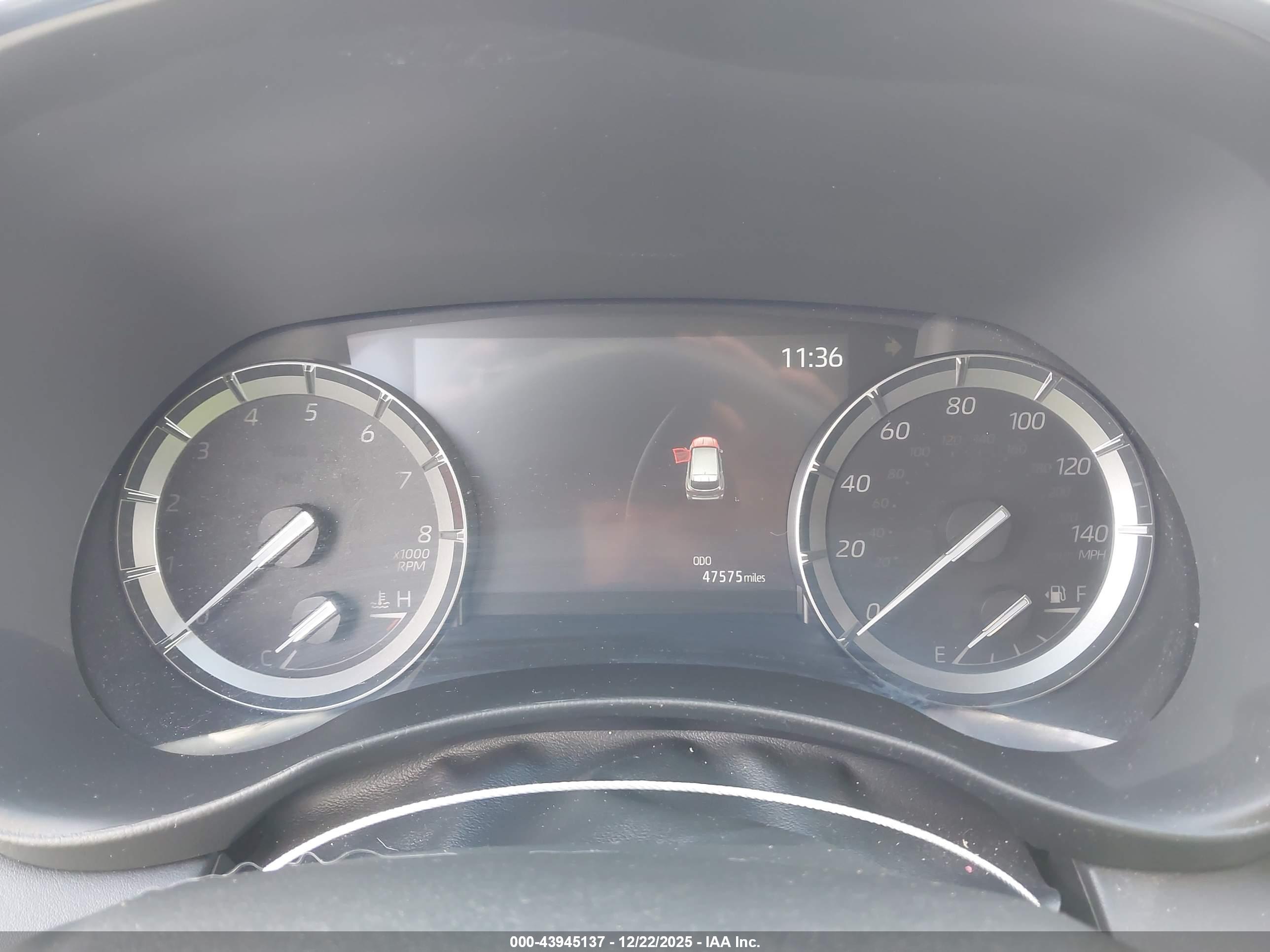 TOYOTA HIGHLANDER image 7