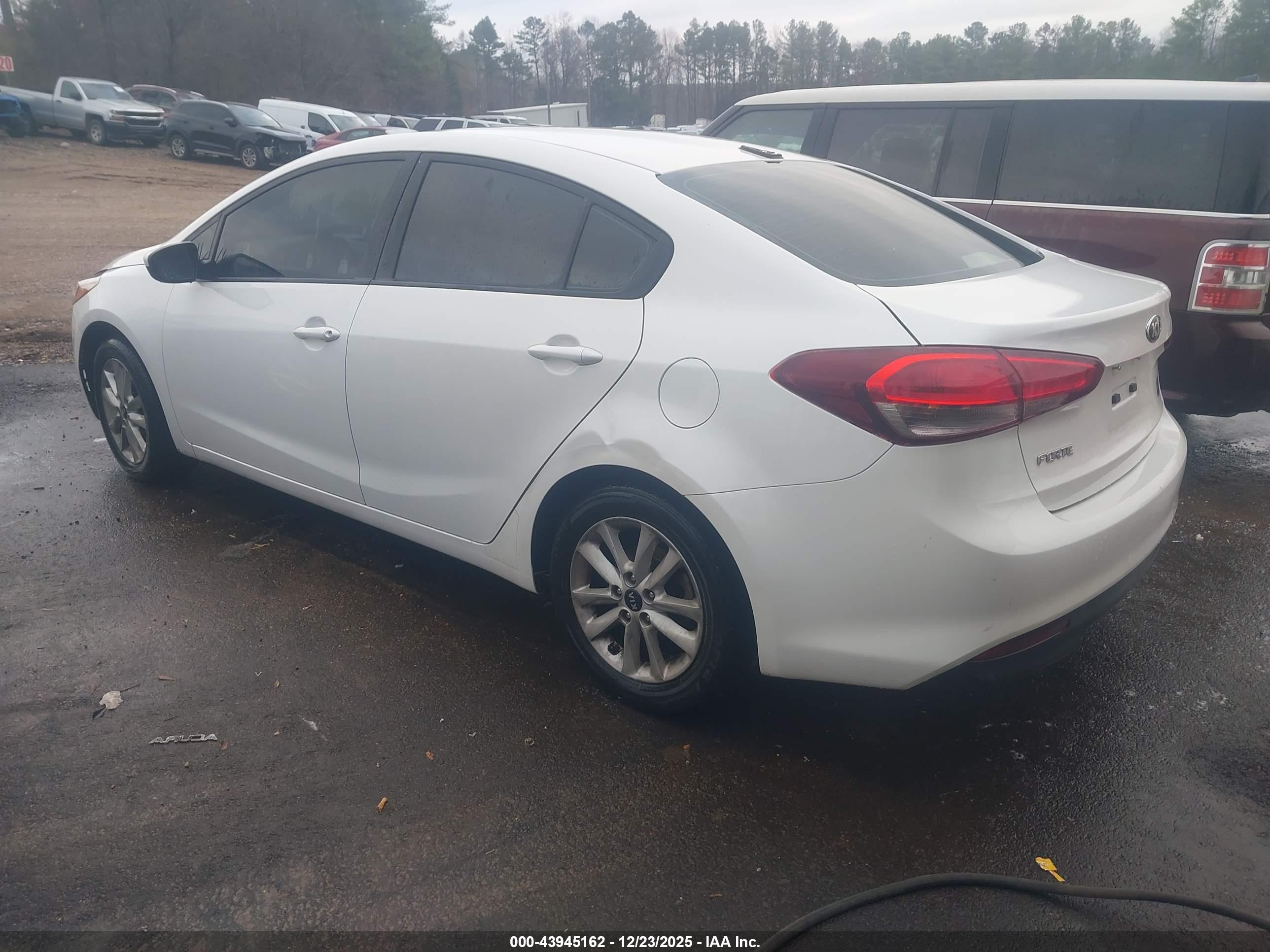 KIA FORTE image 3