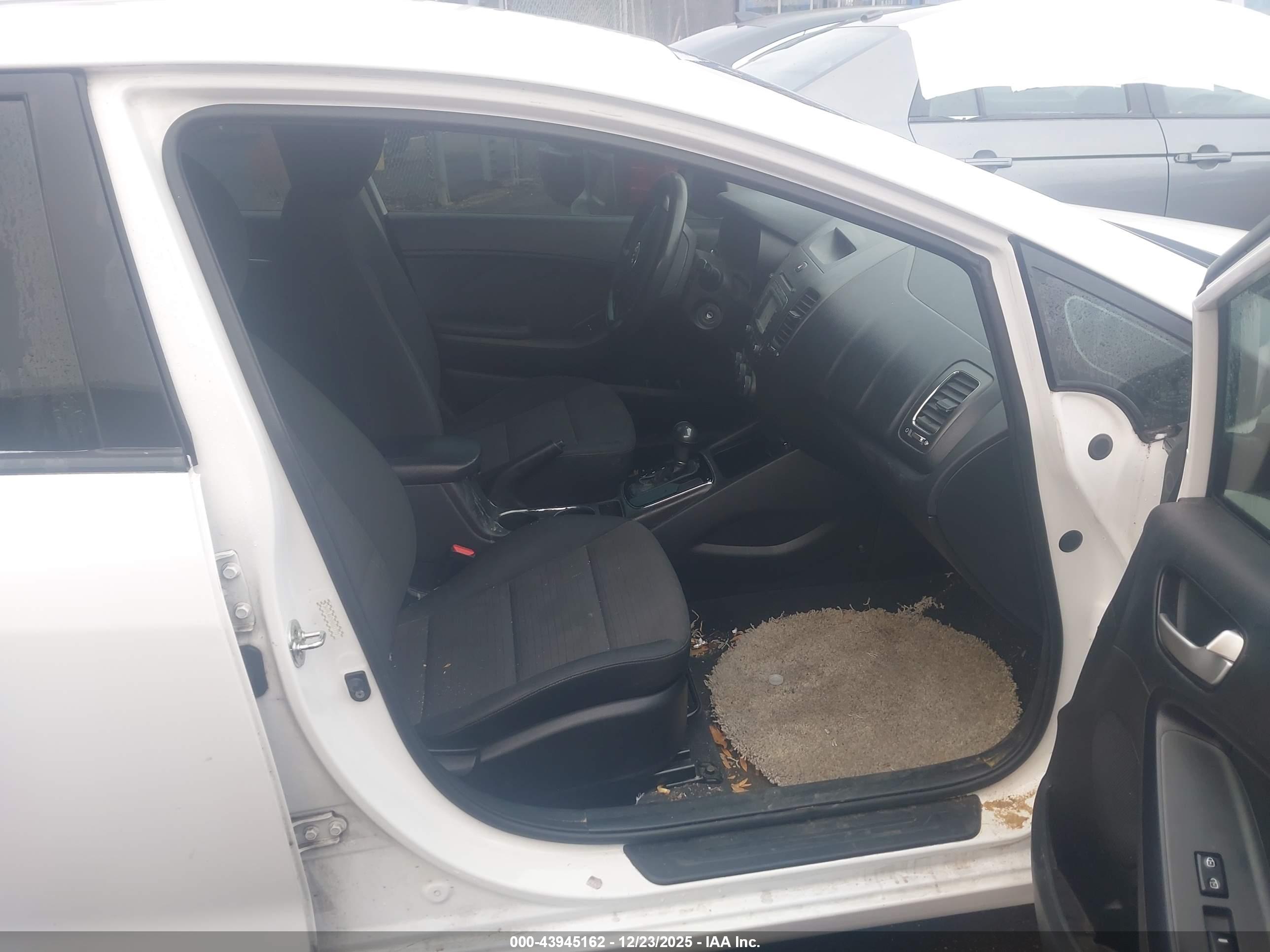KIA FORTE image 5