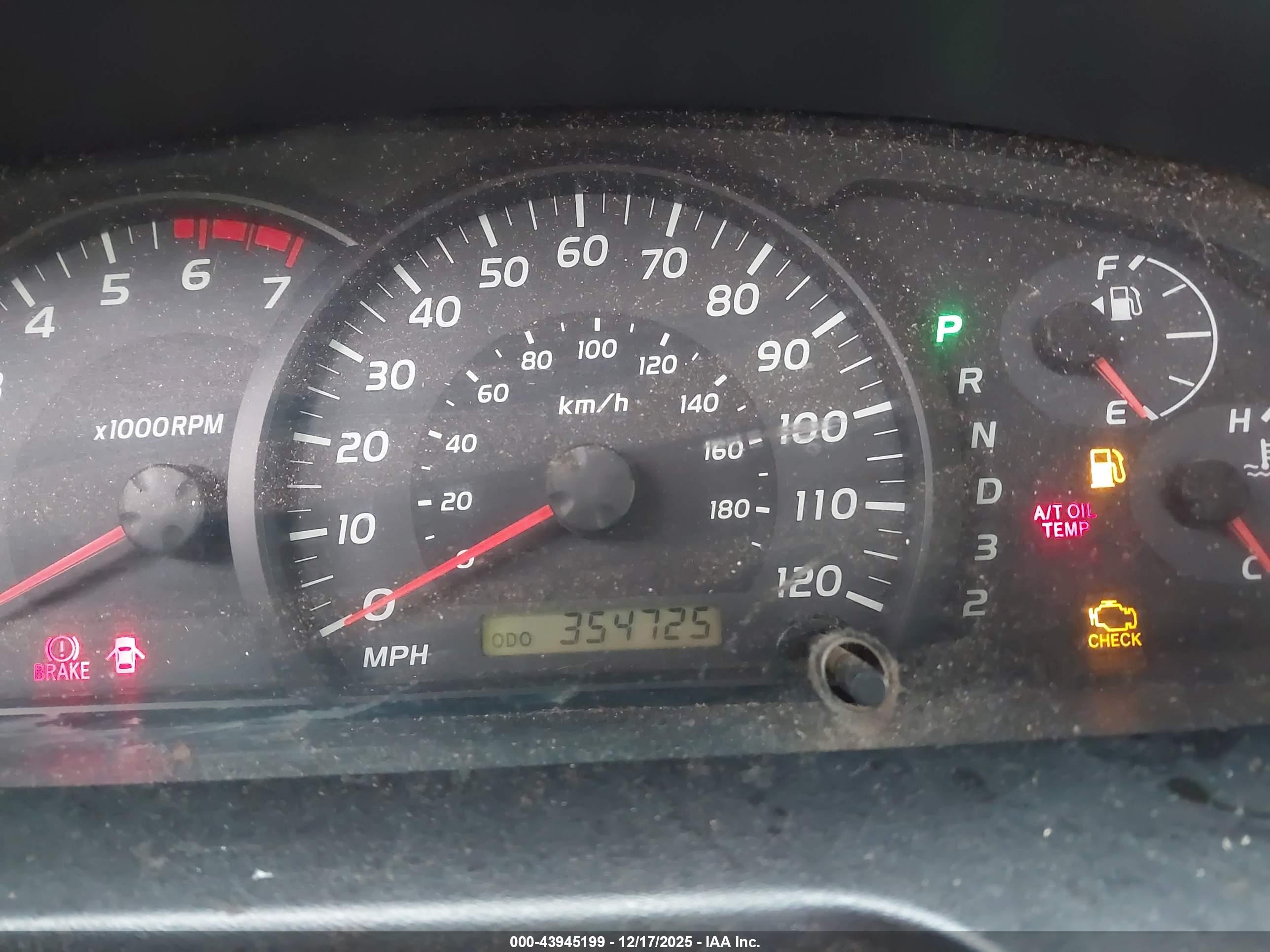 TOYOTA TUNDRA image 7