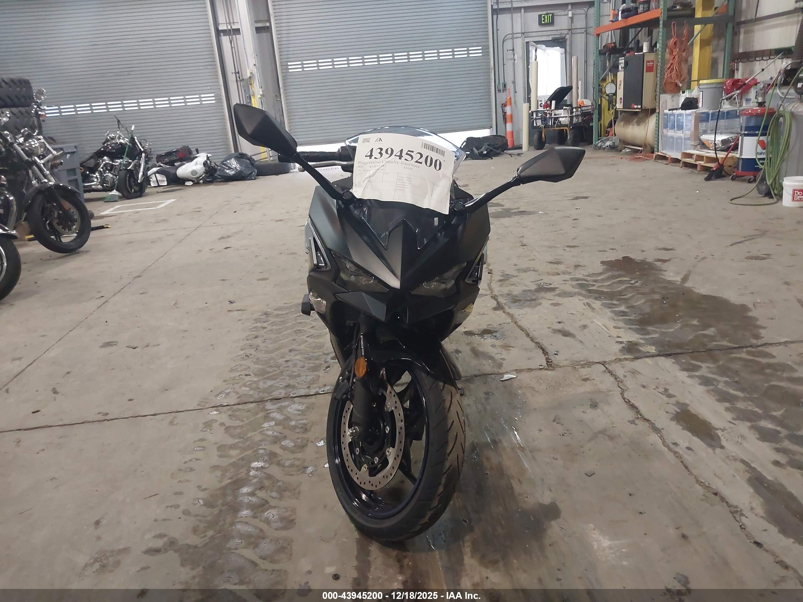 KAWASAKI EX500 image 5