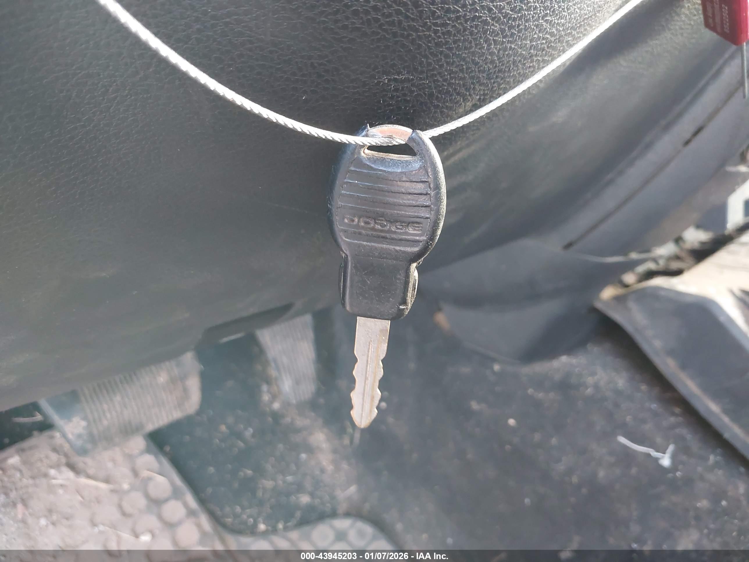 DODGE RAM image 11