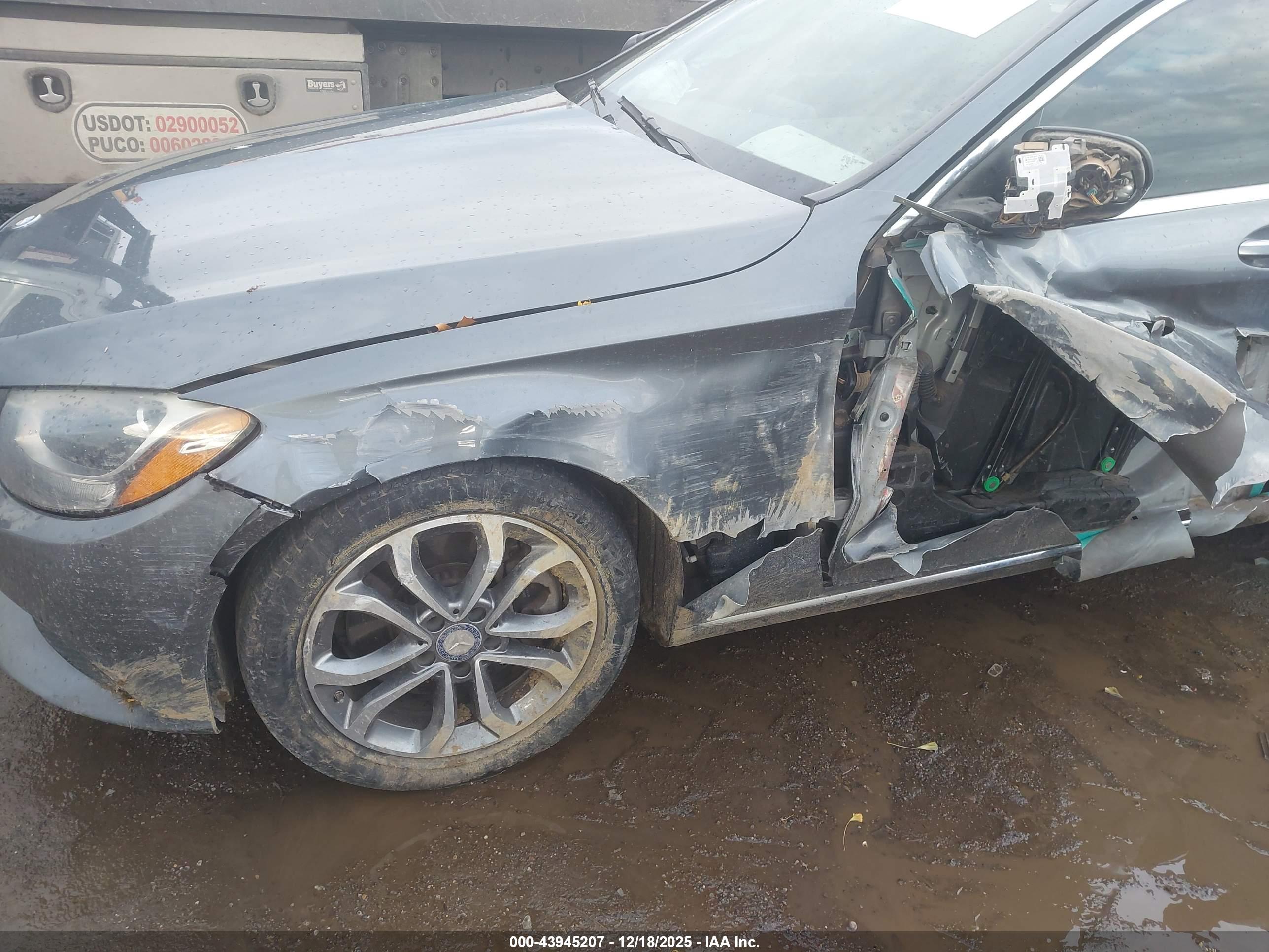 MERCEDES-BENZ C image 6