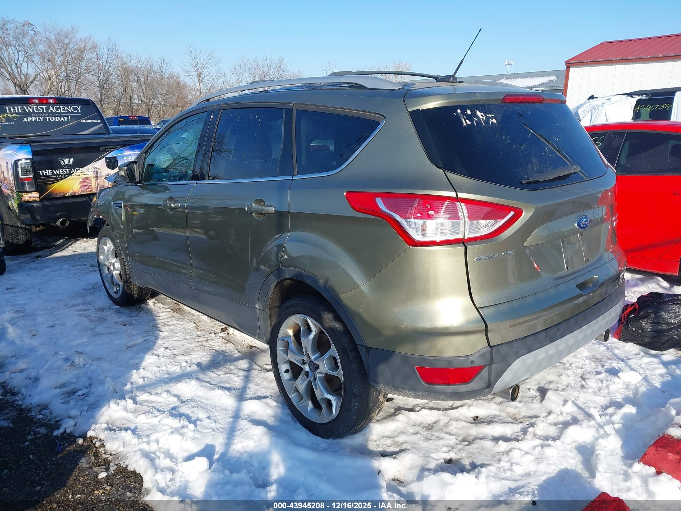 FORD ESCAPE image 3