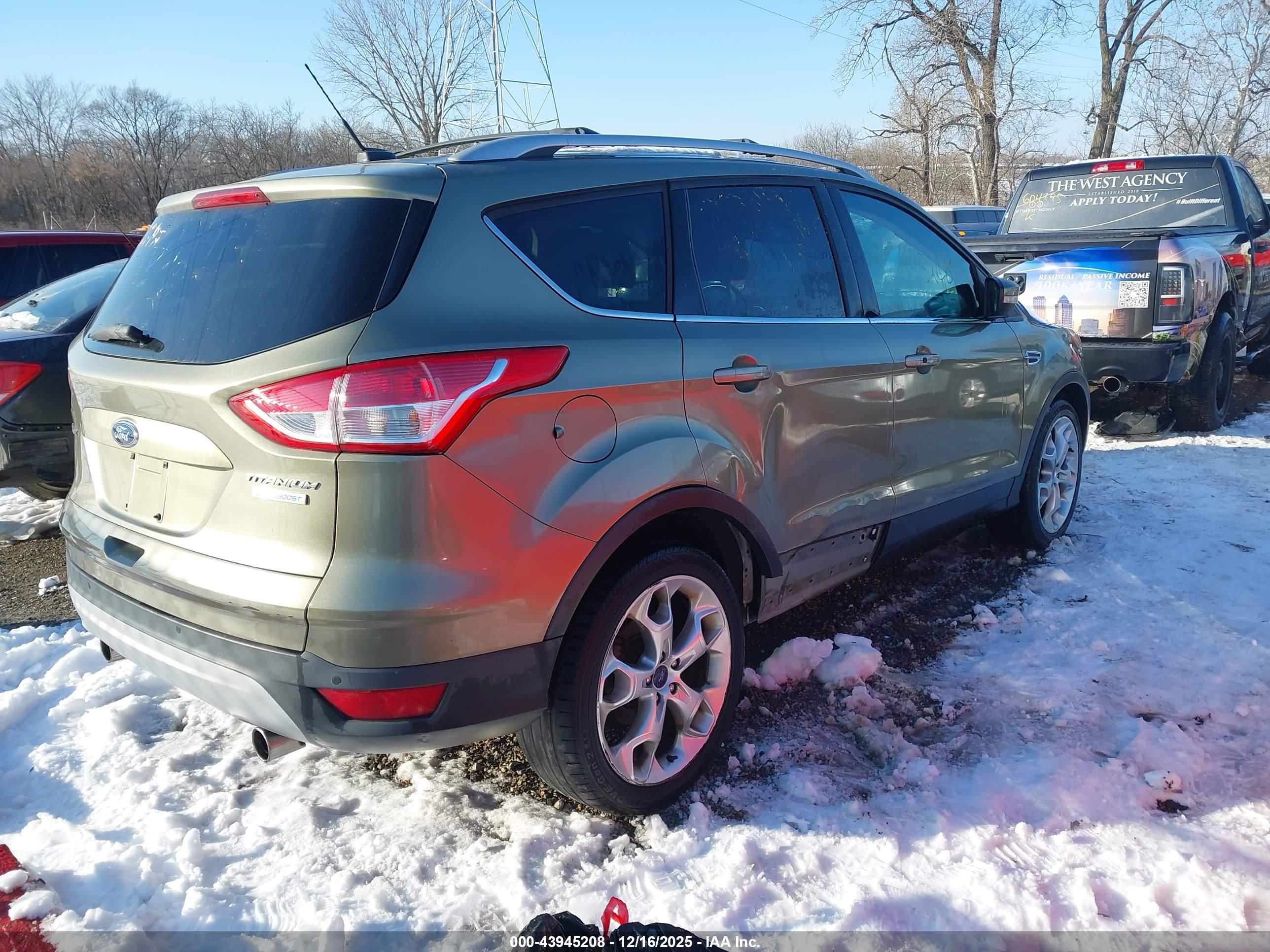 FORD ESCAPE image 4
