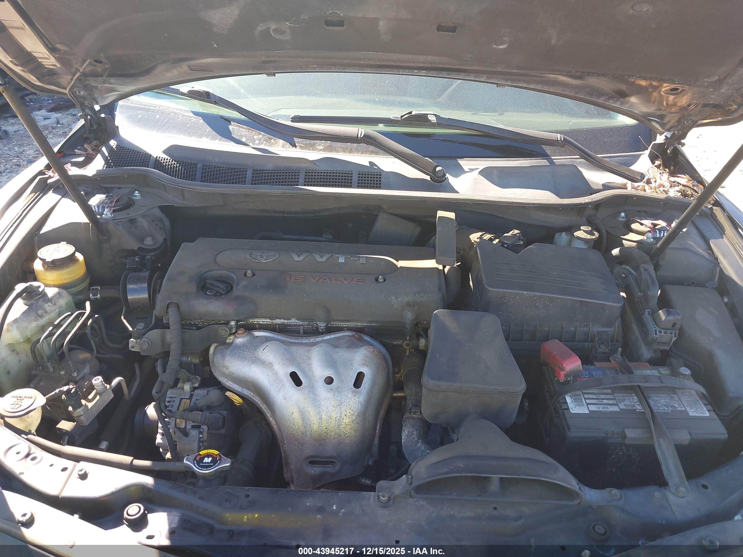 TOYOTA CAMRY image 10