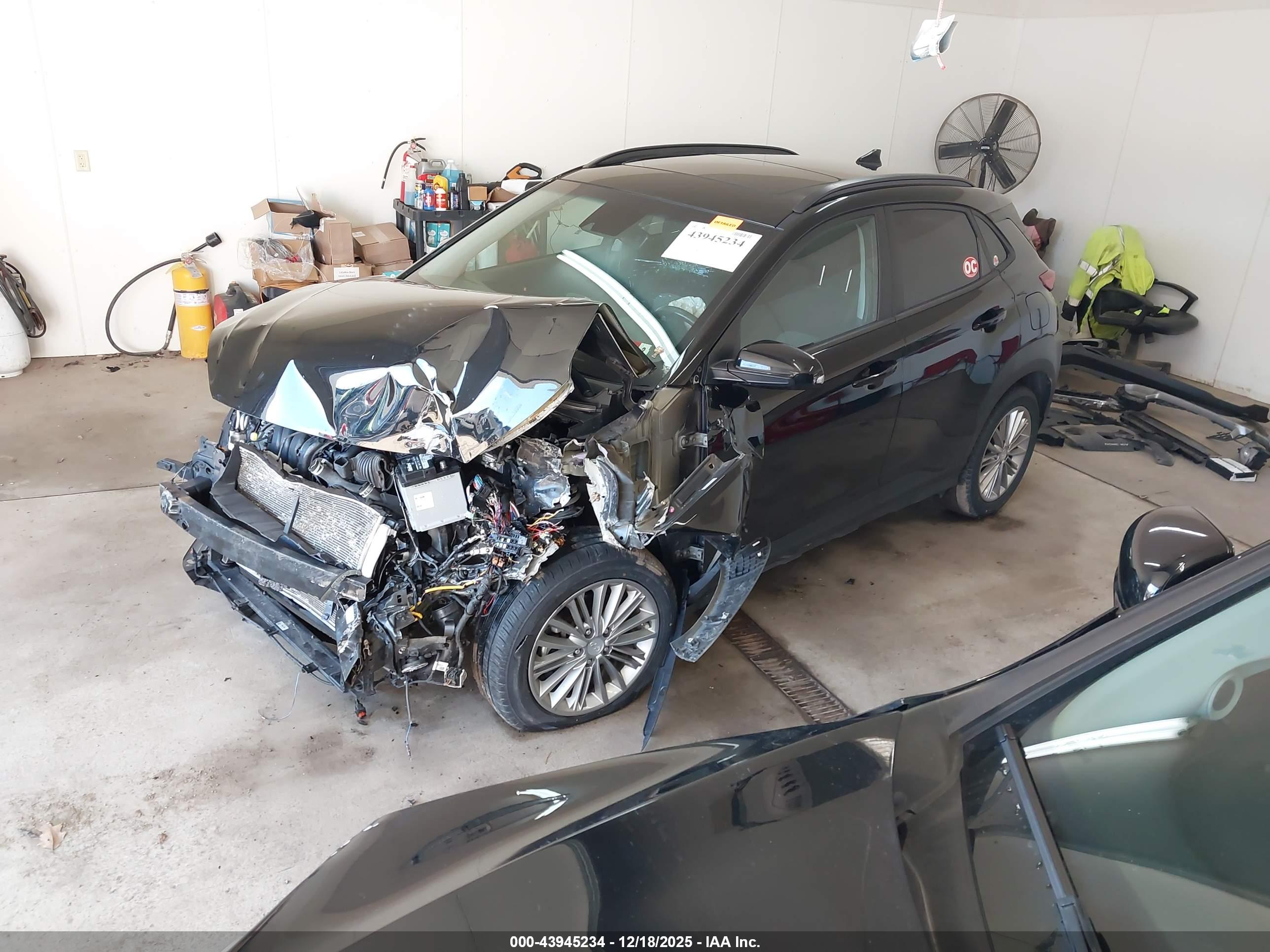 HYUNDAI KONA image 2