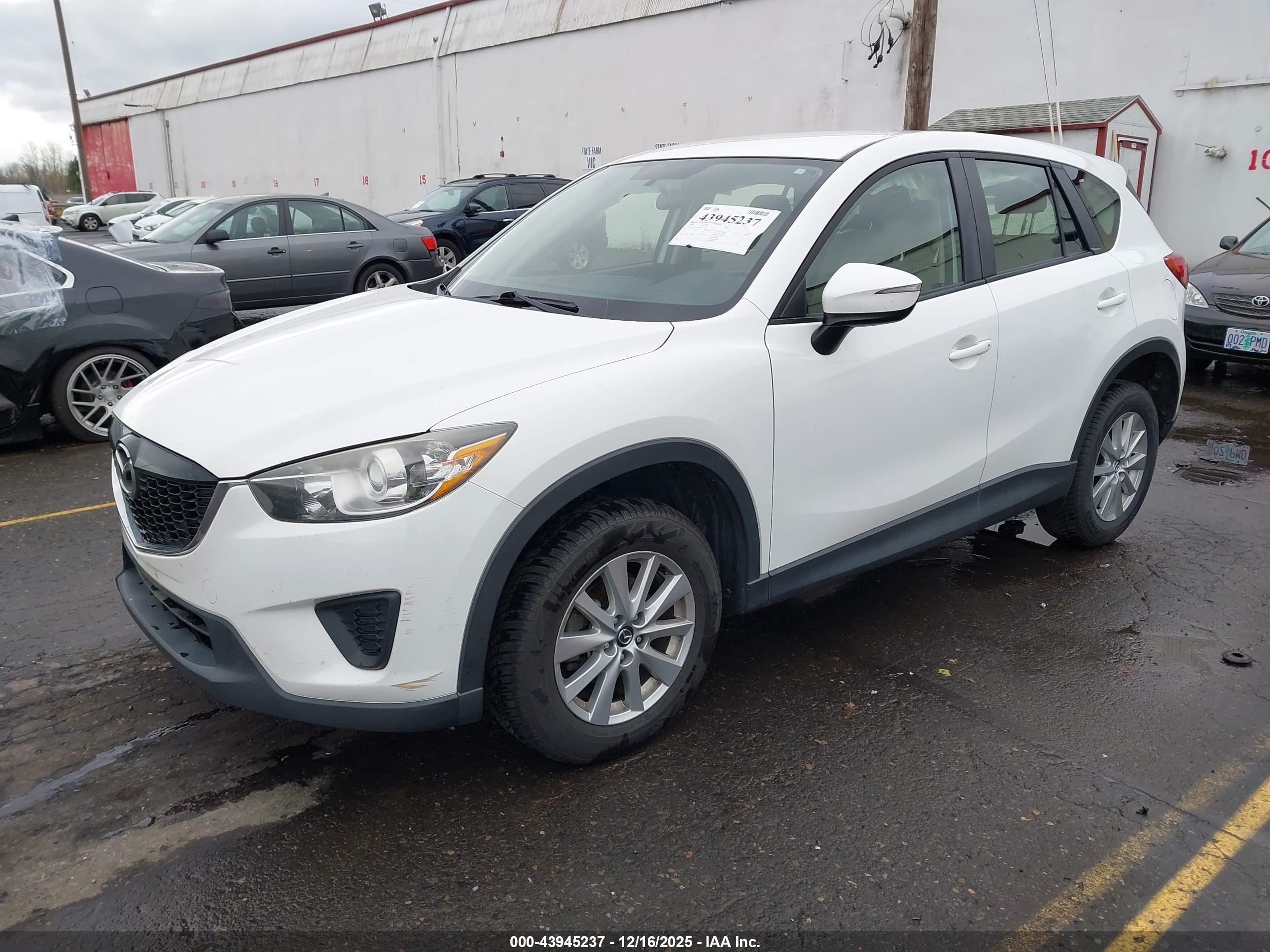 MAZDA CX-5 image 2