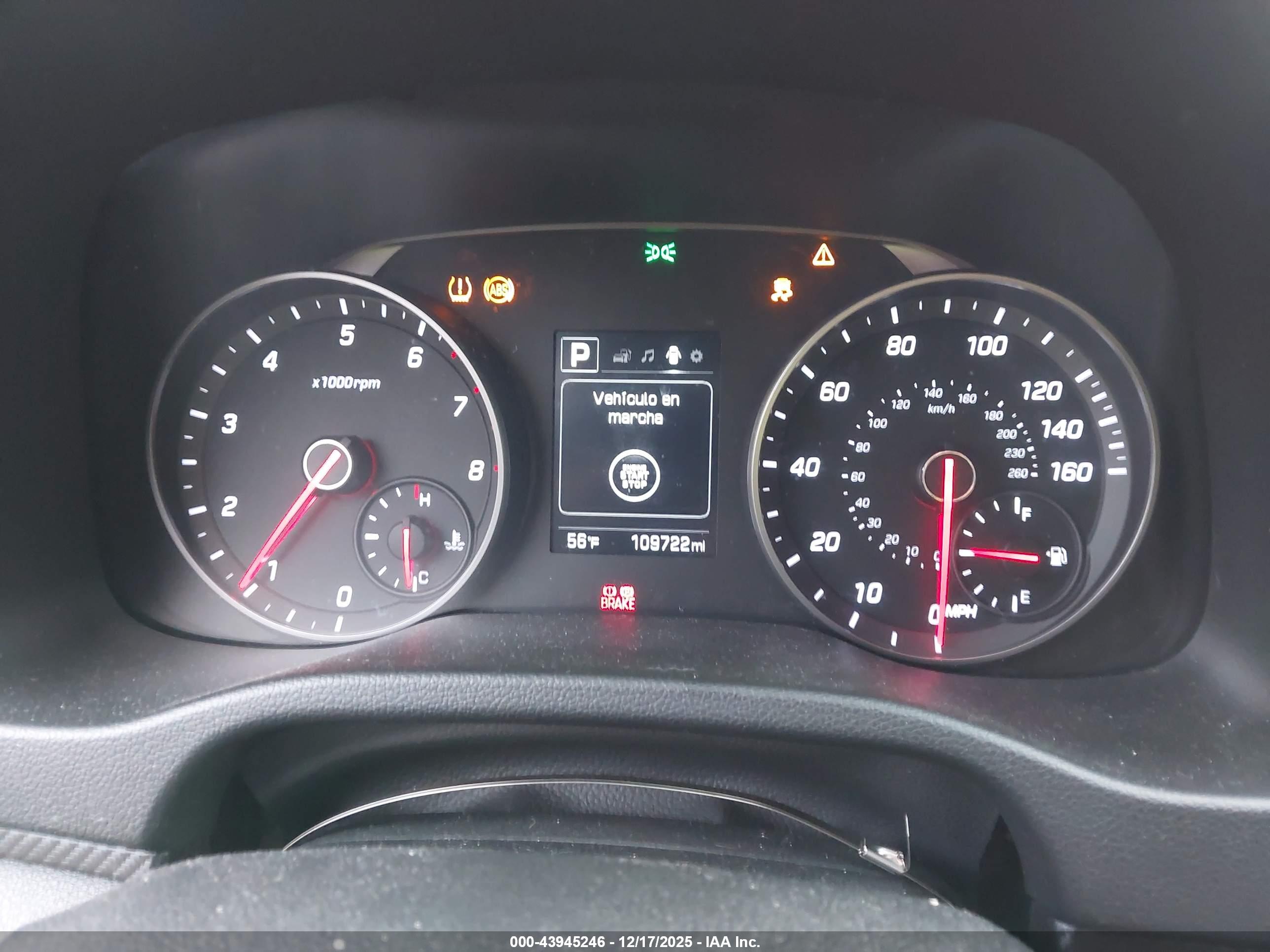 HYUNDAI ELANTRA image 7