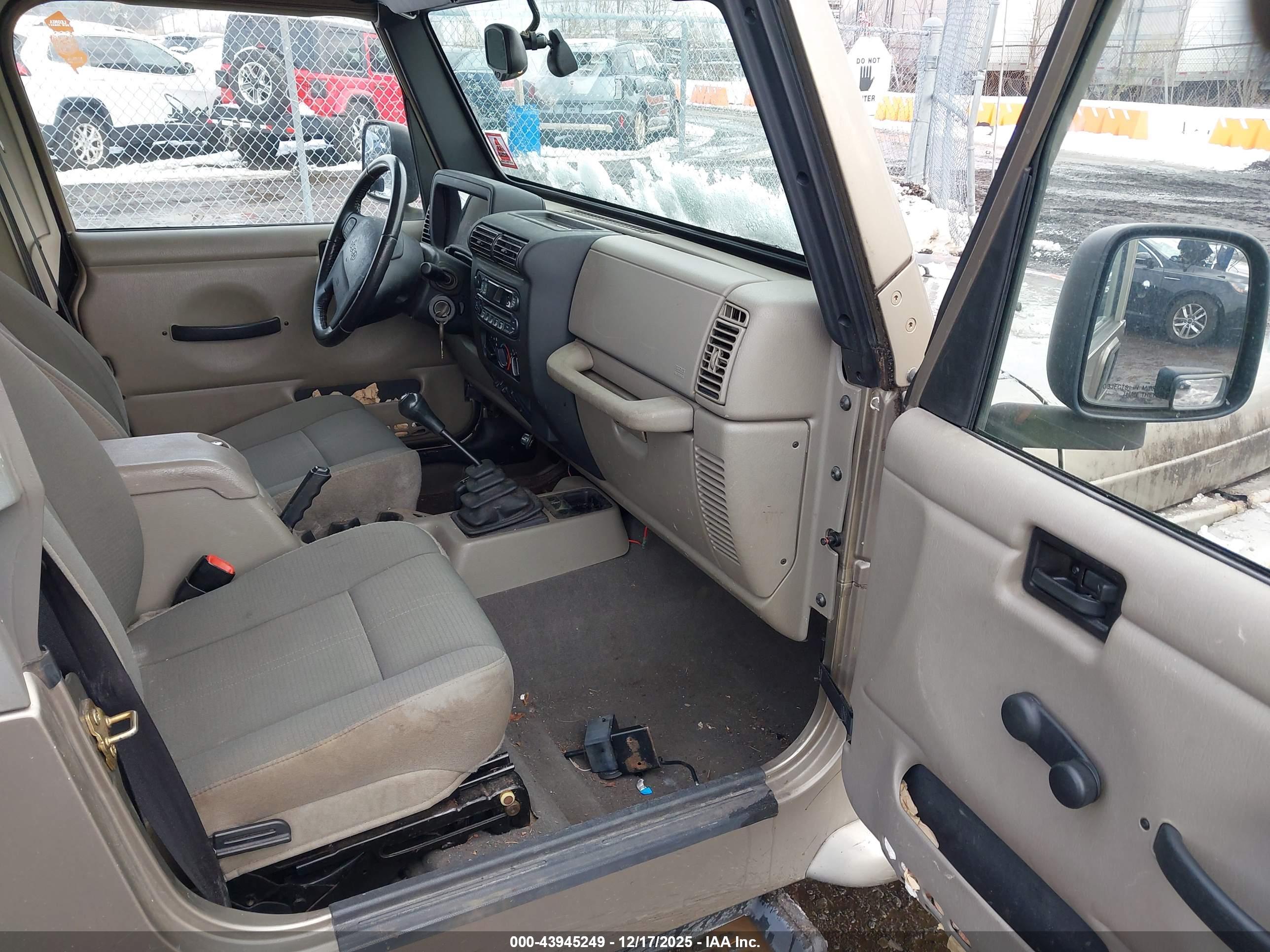 JEEP WRANGLER image 5