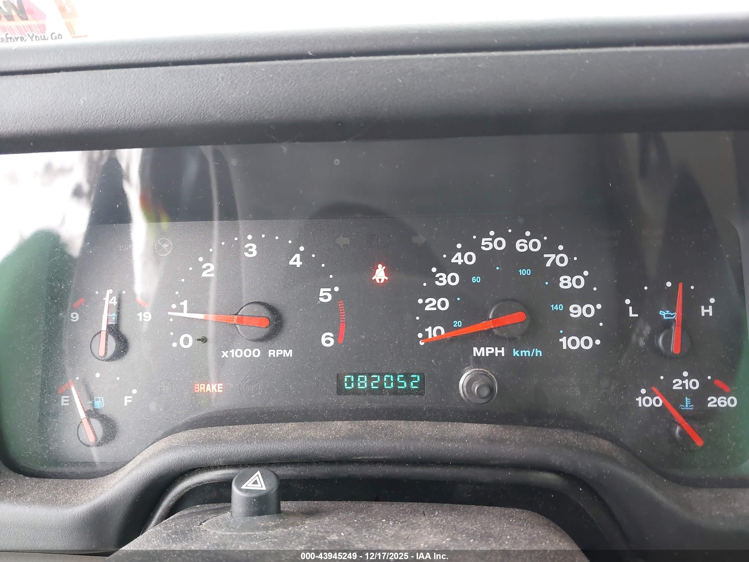 JEEP WRANGLER image 7