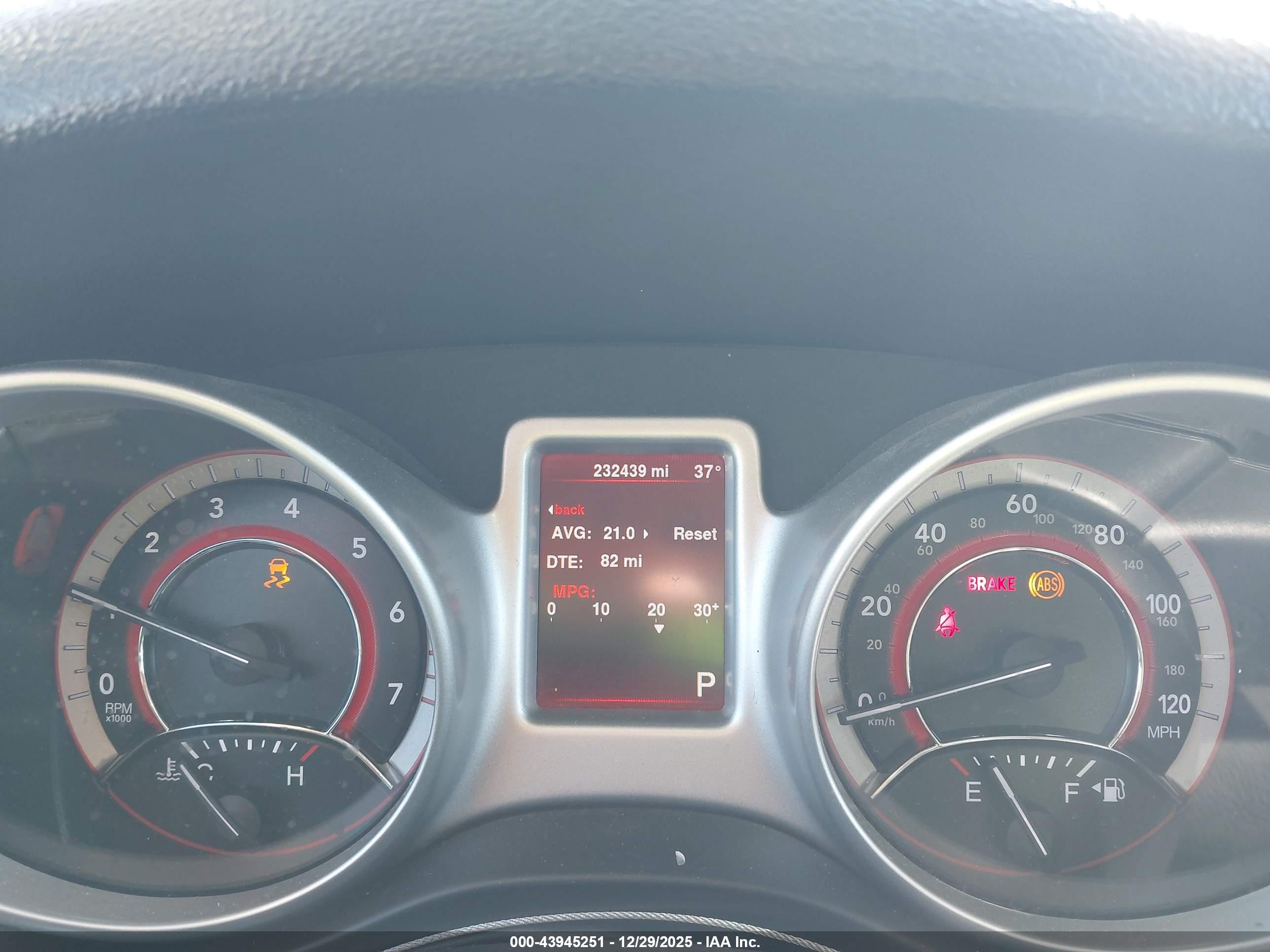 DODGE JOURNEY image 7