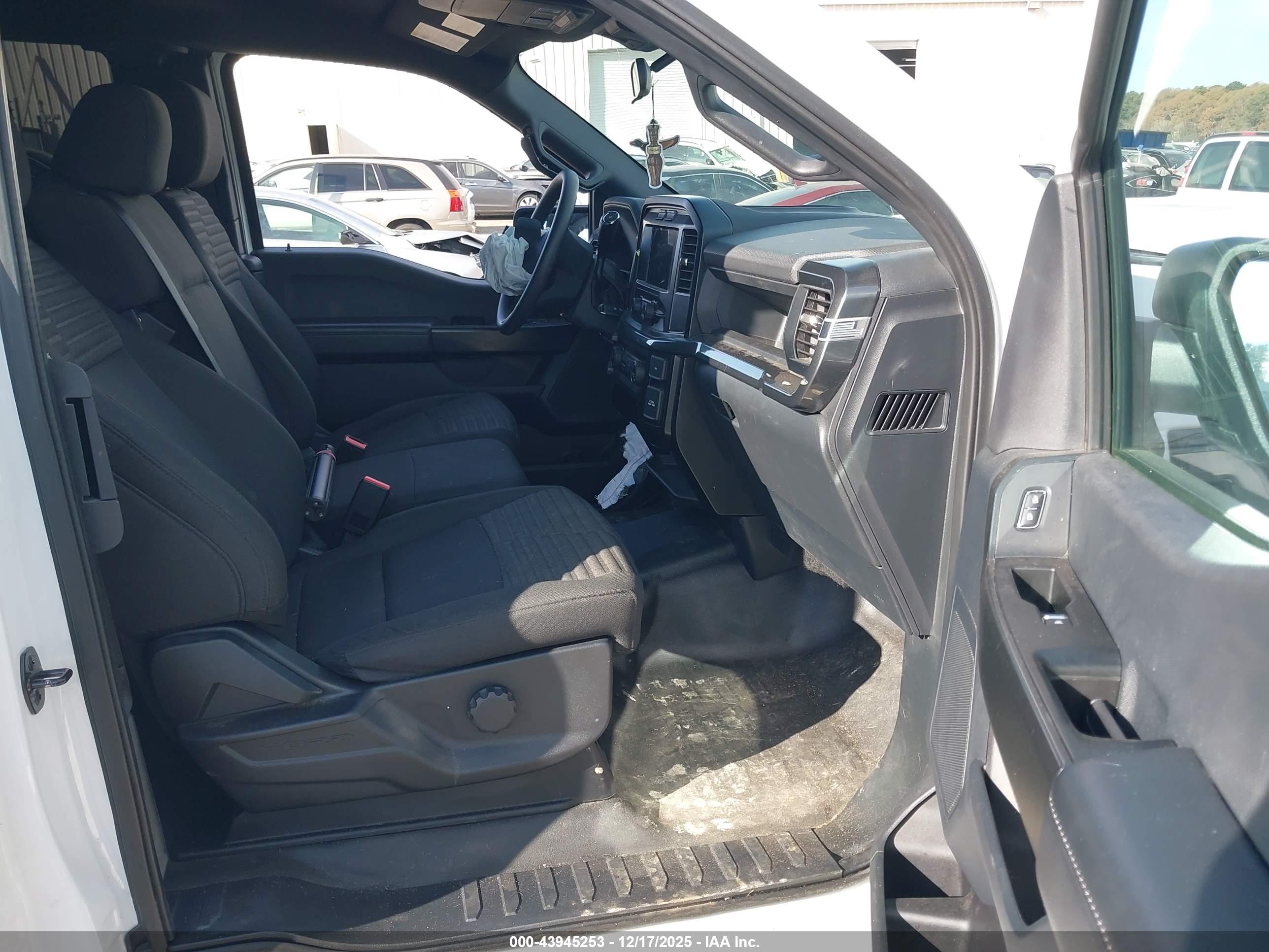 FORD F-150 image 5