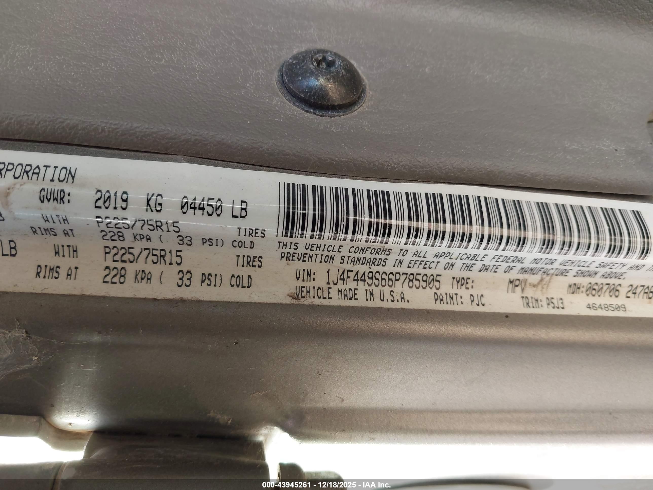JEEP WRANGLER image 9