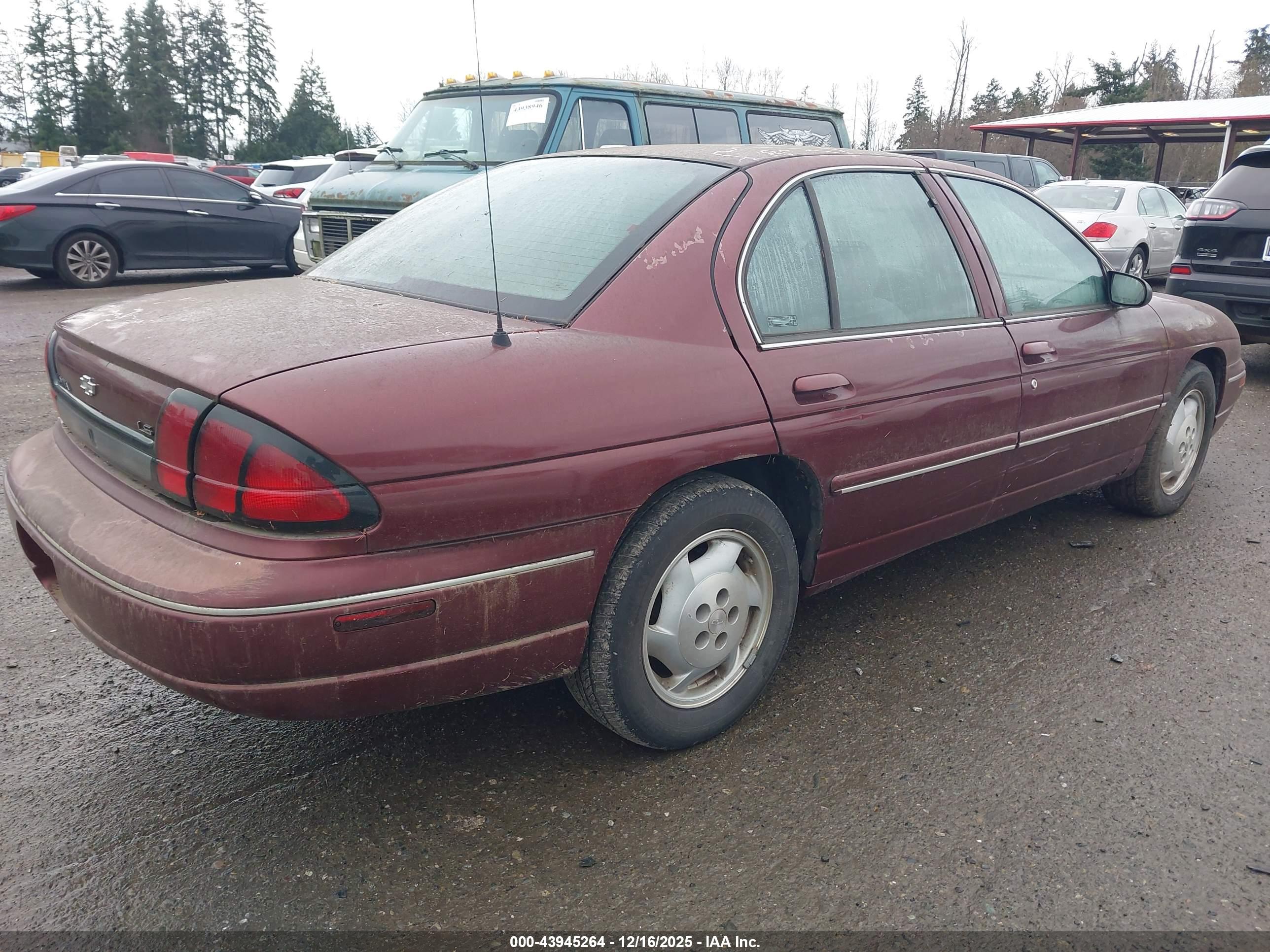 CHEVROLET LUMINA image 4