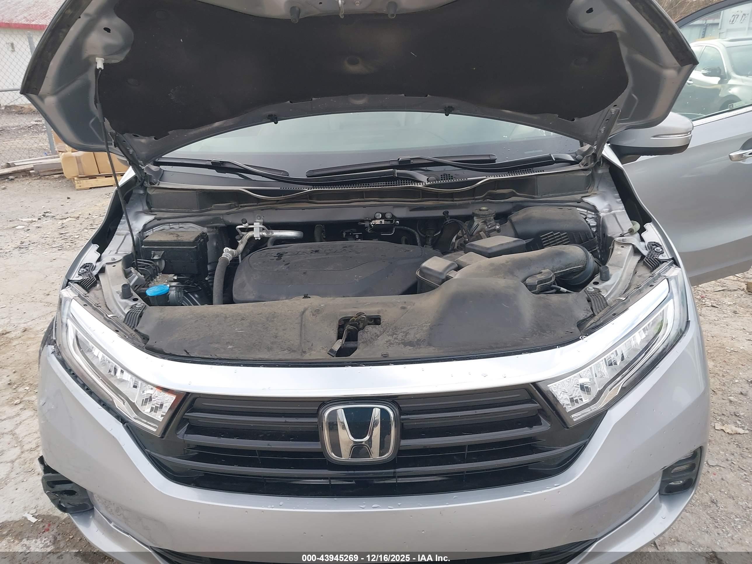 HONDA ODYSSEY image 10