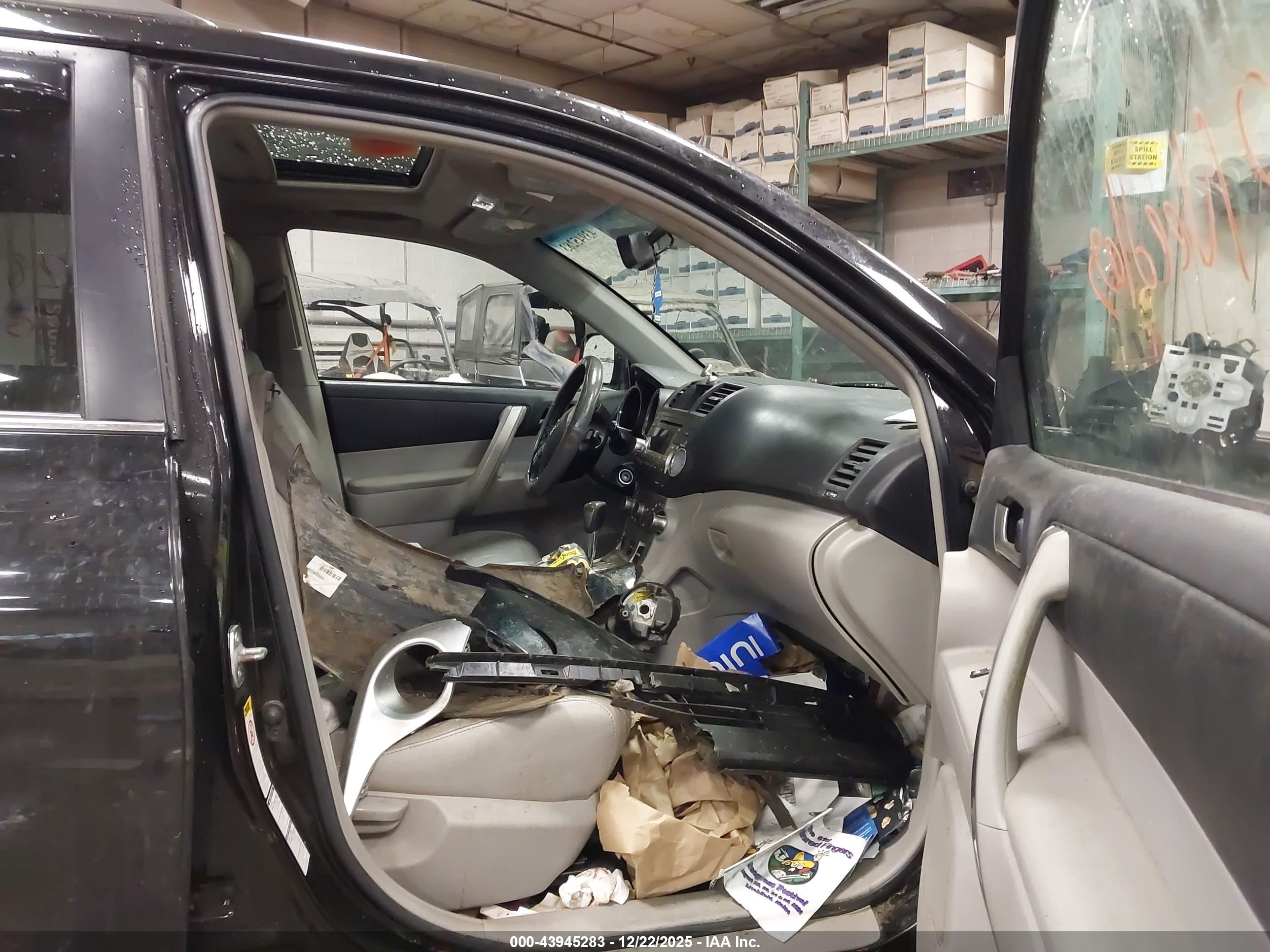 TOYOTA HIGHLANDER image 5