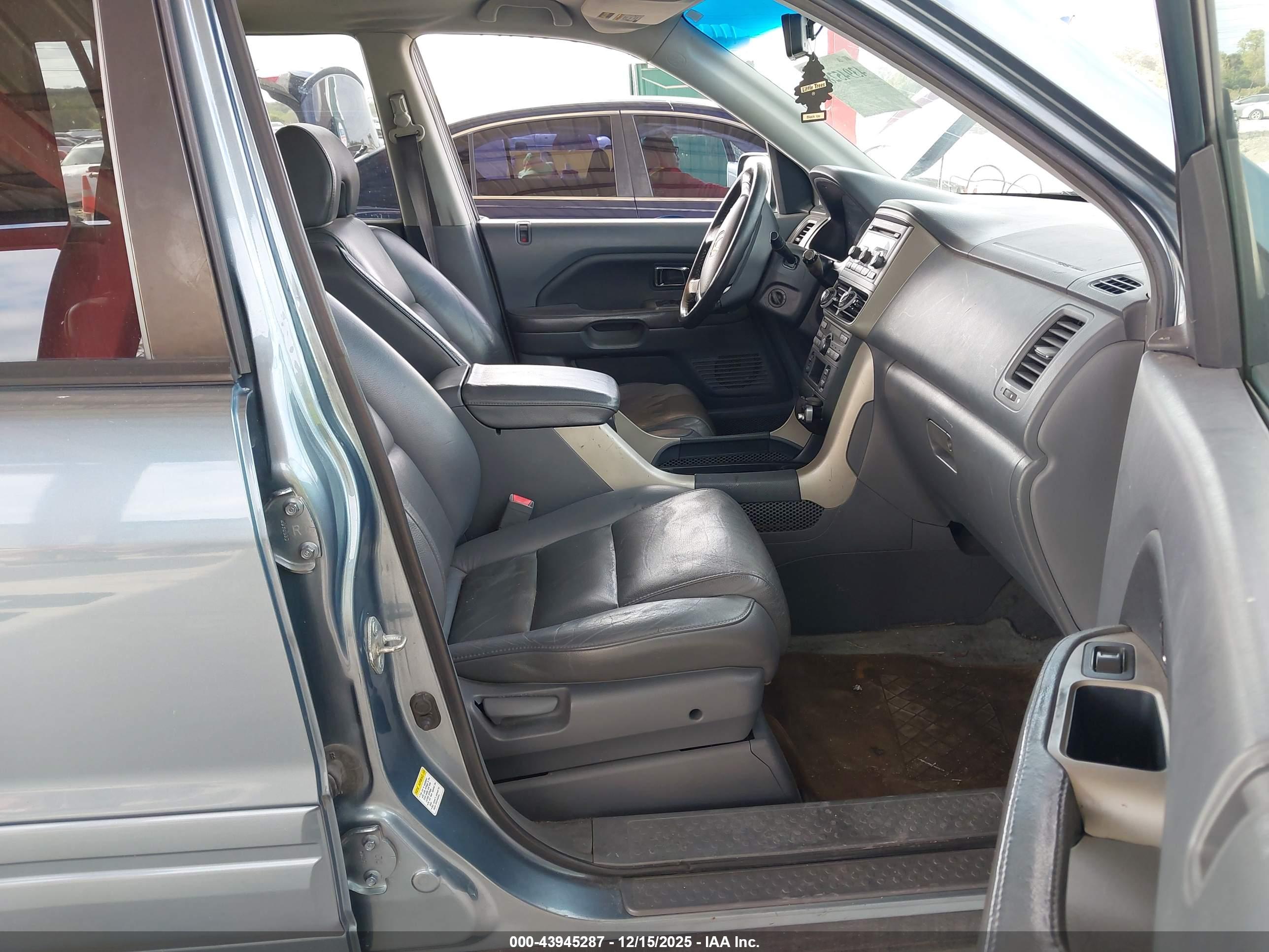 HONDA PILOT image 5