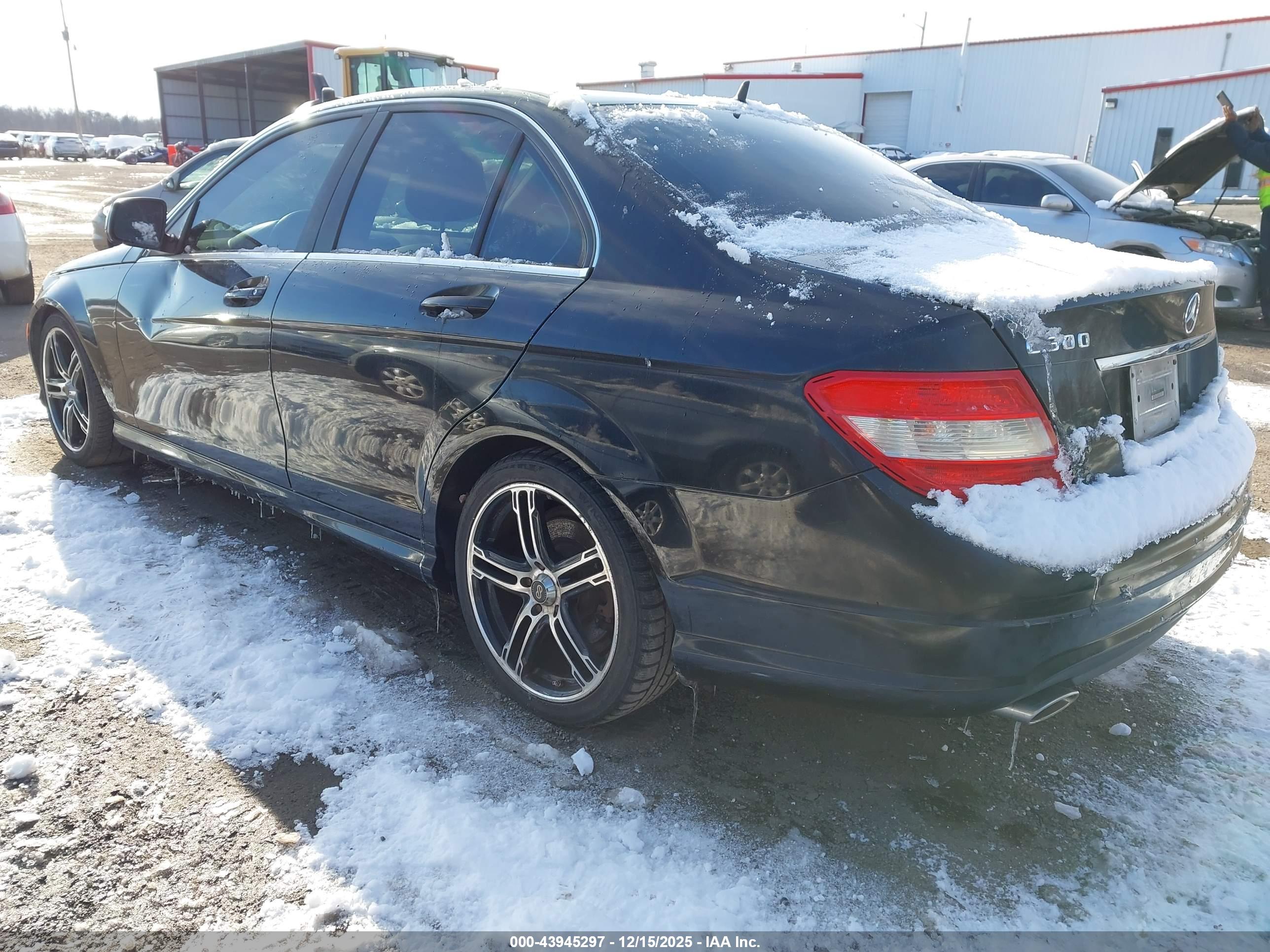 MERCEDES-BENZ C image 3