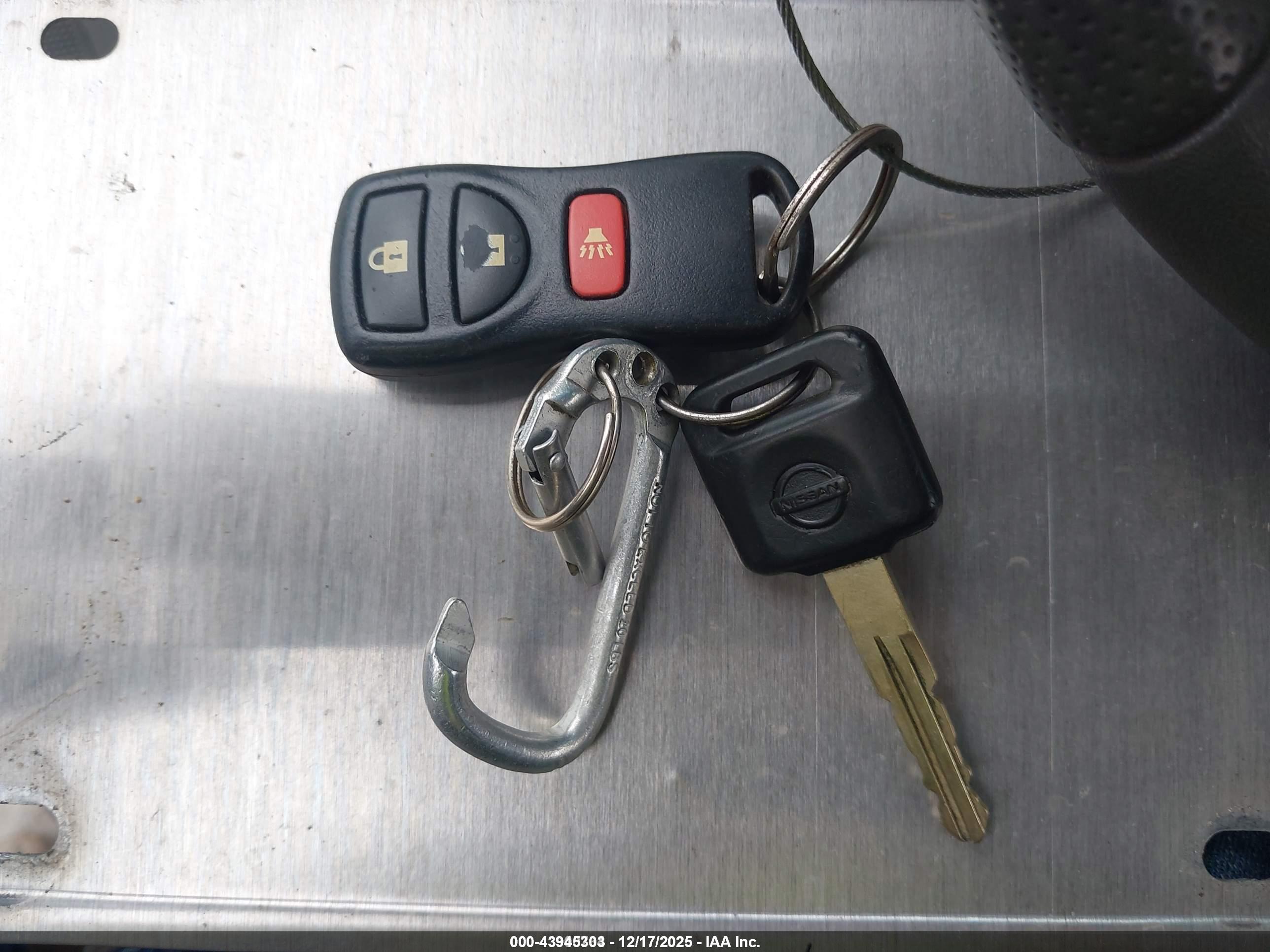 NISSAN FRONTIER image 11