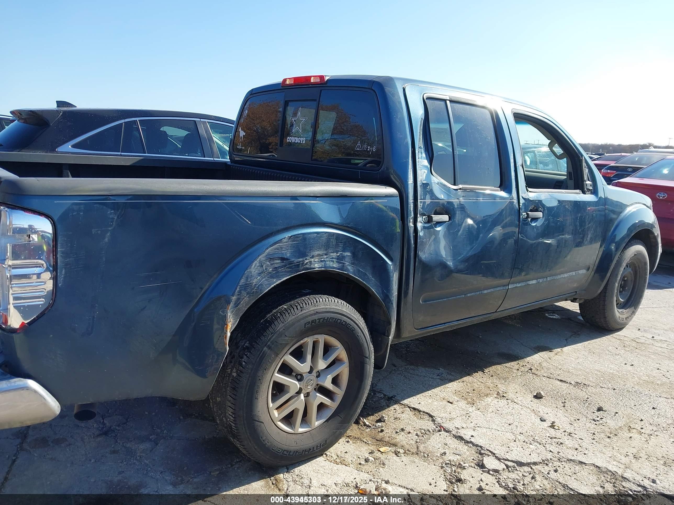 NISSAN FRONTIER image 6