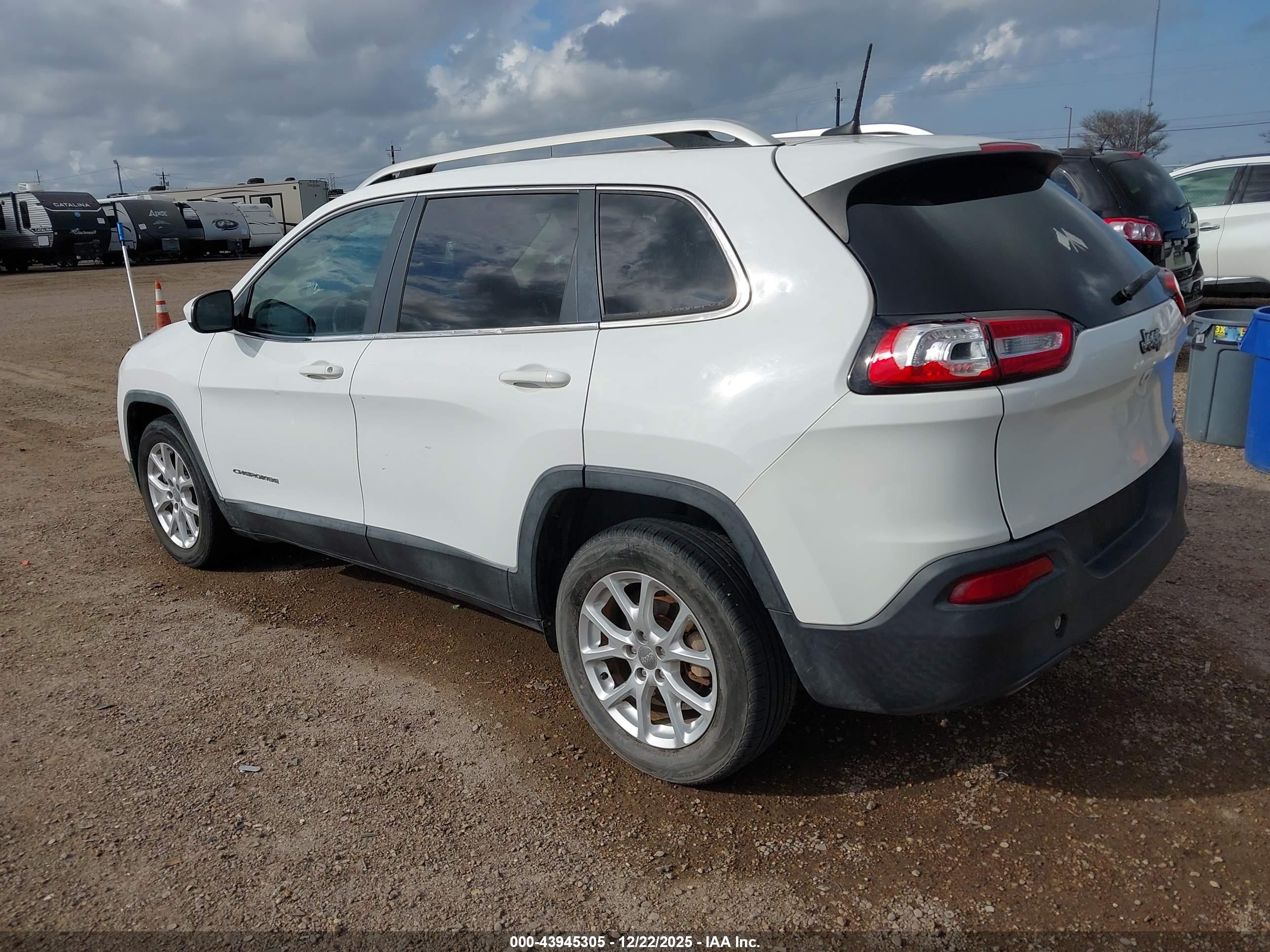 JEEP CHEROKEE image 3