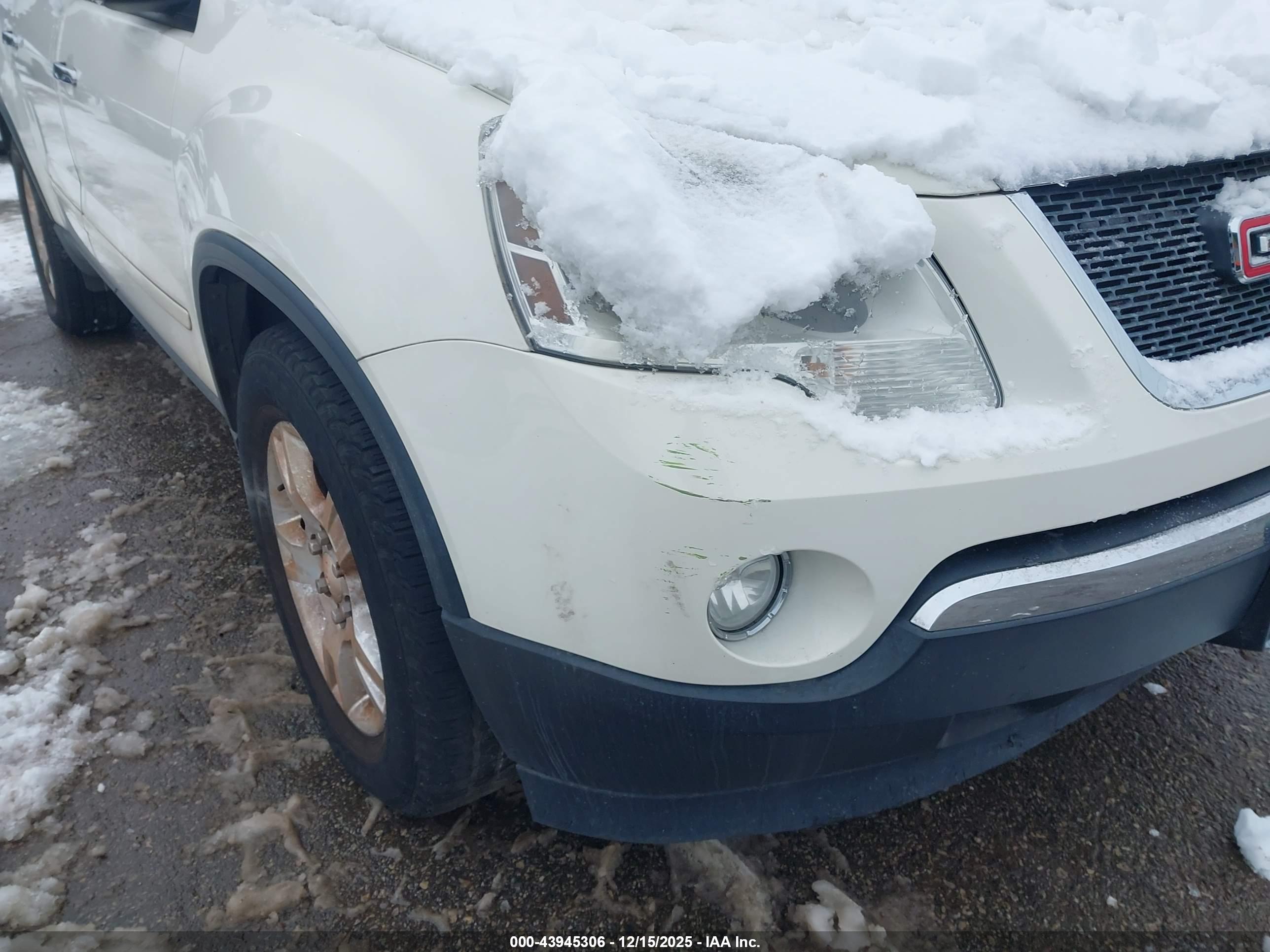 GMC ACADIA image 6