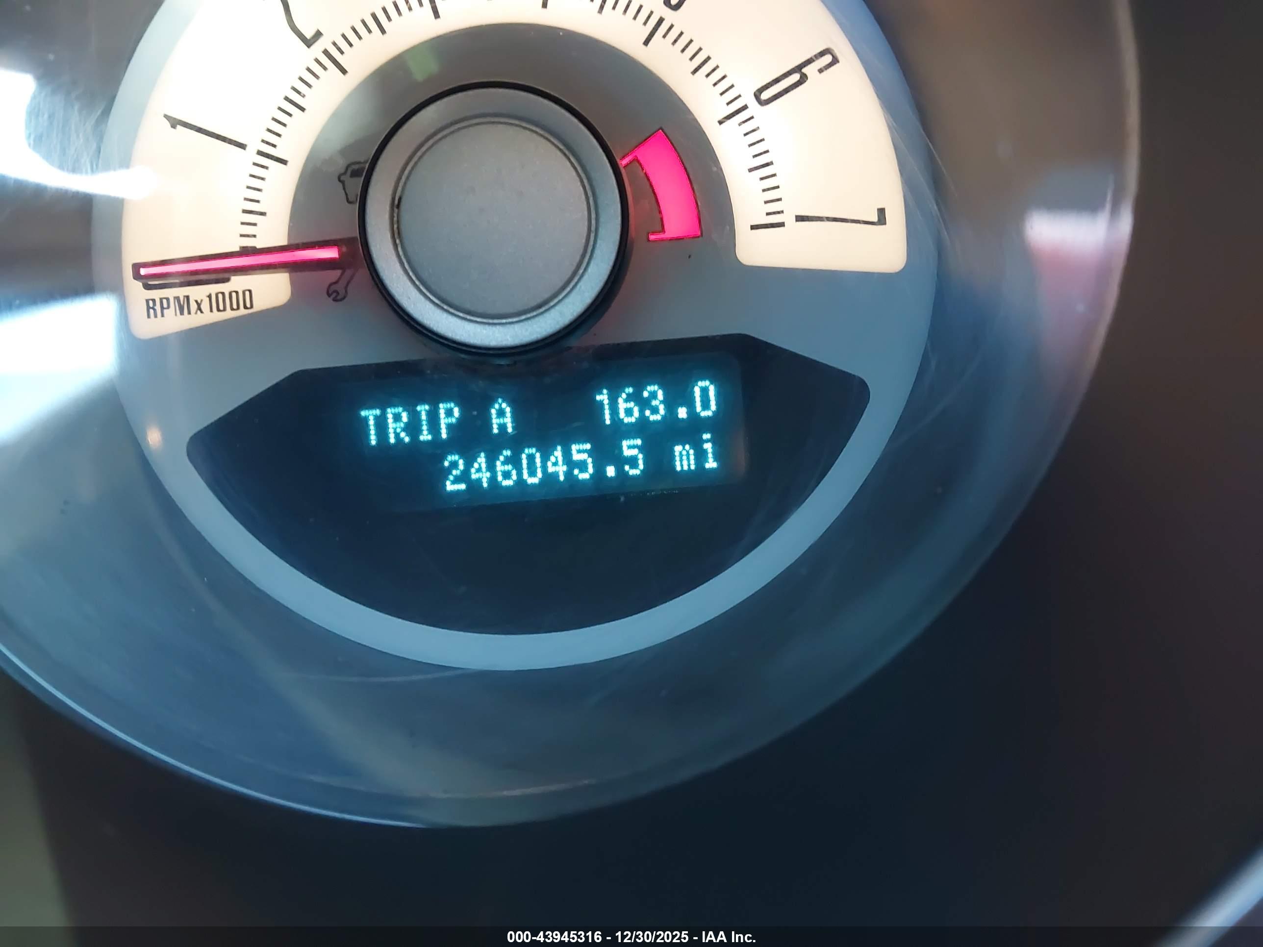 FORD MUSTANG image 7
