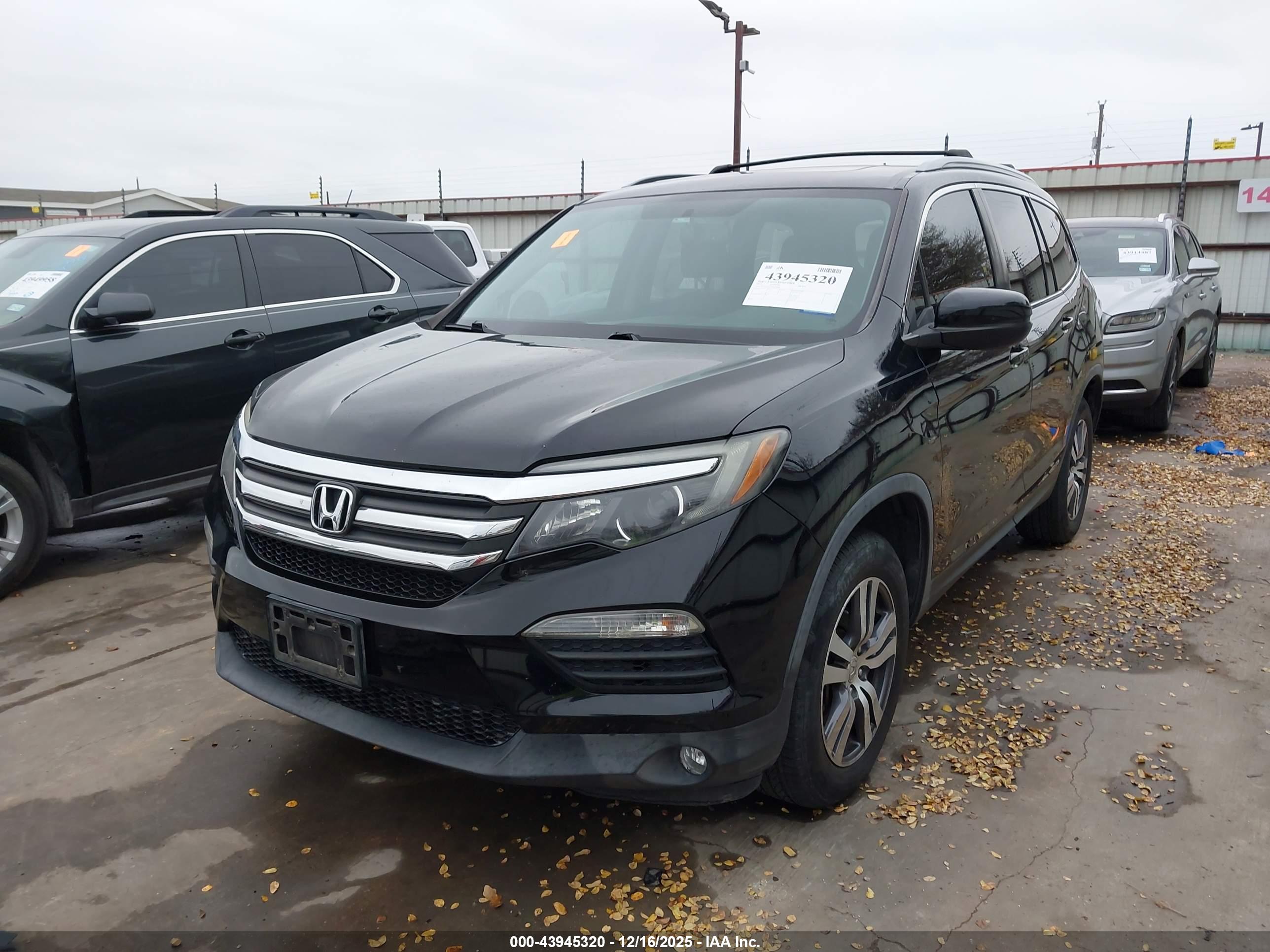 HONDA PILOT image 2