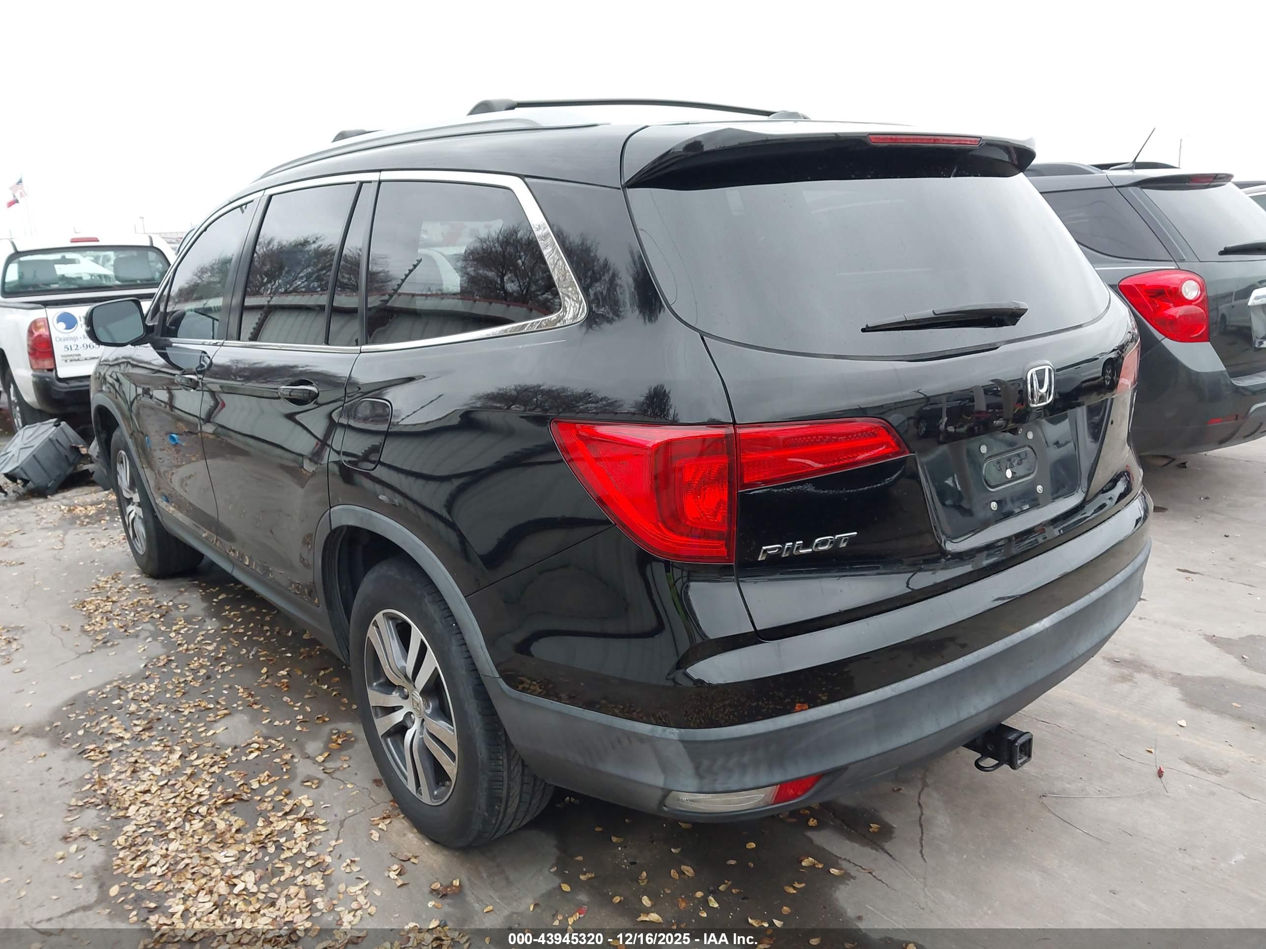 HONDA PILOT image 3