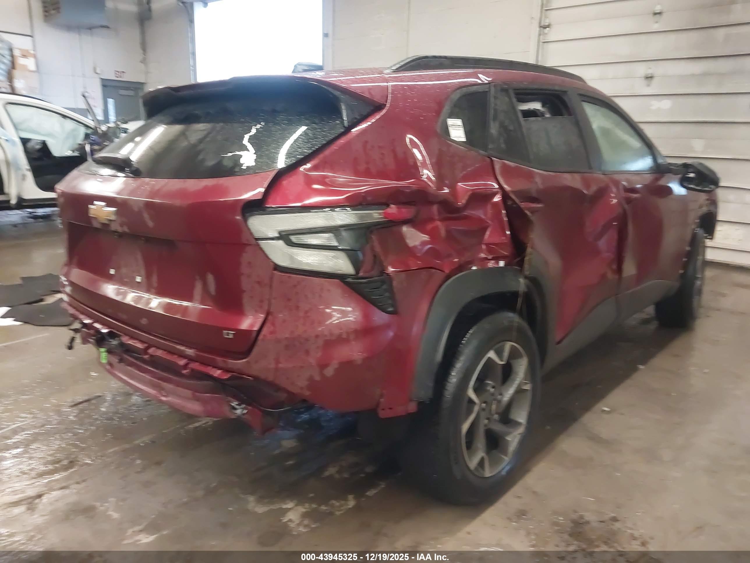 CHEVROLET TRAX image 4
