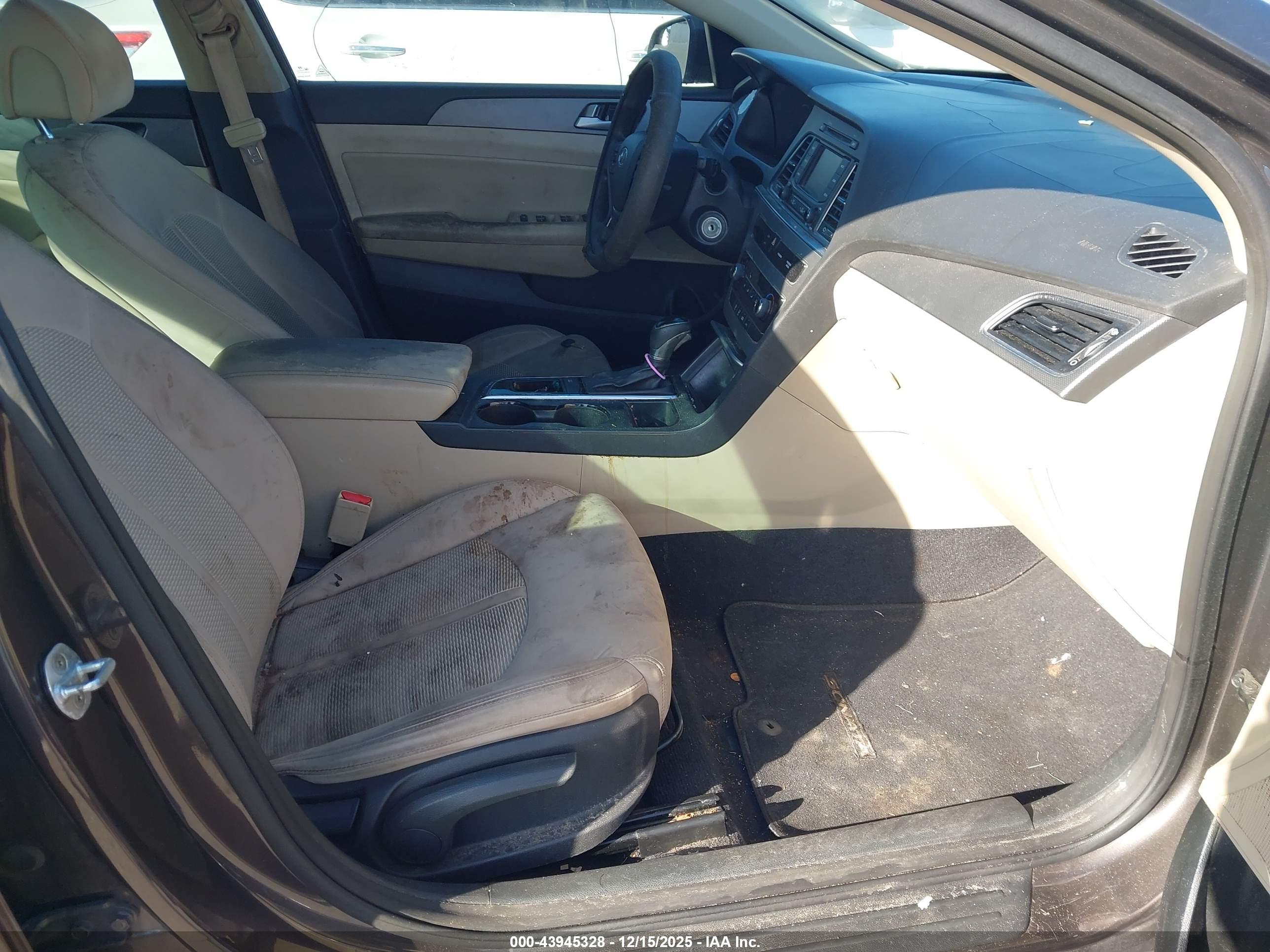 HYUNDAI SONATA image 5