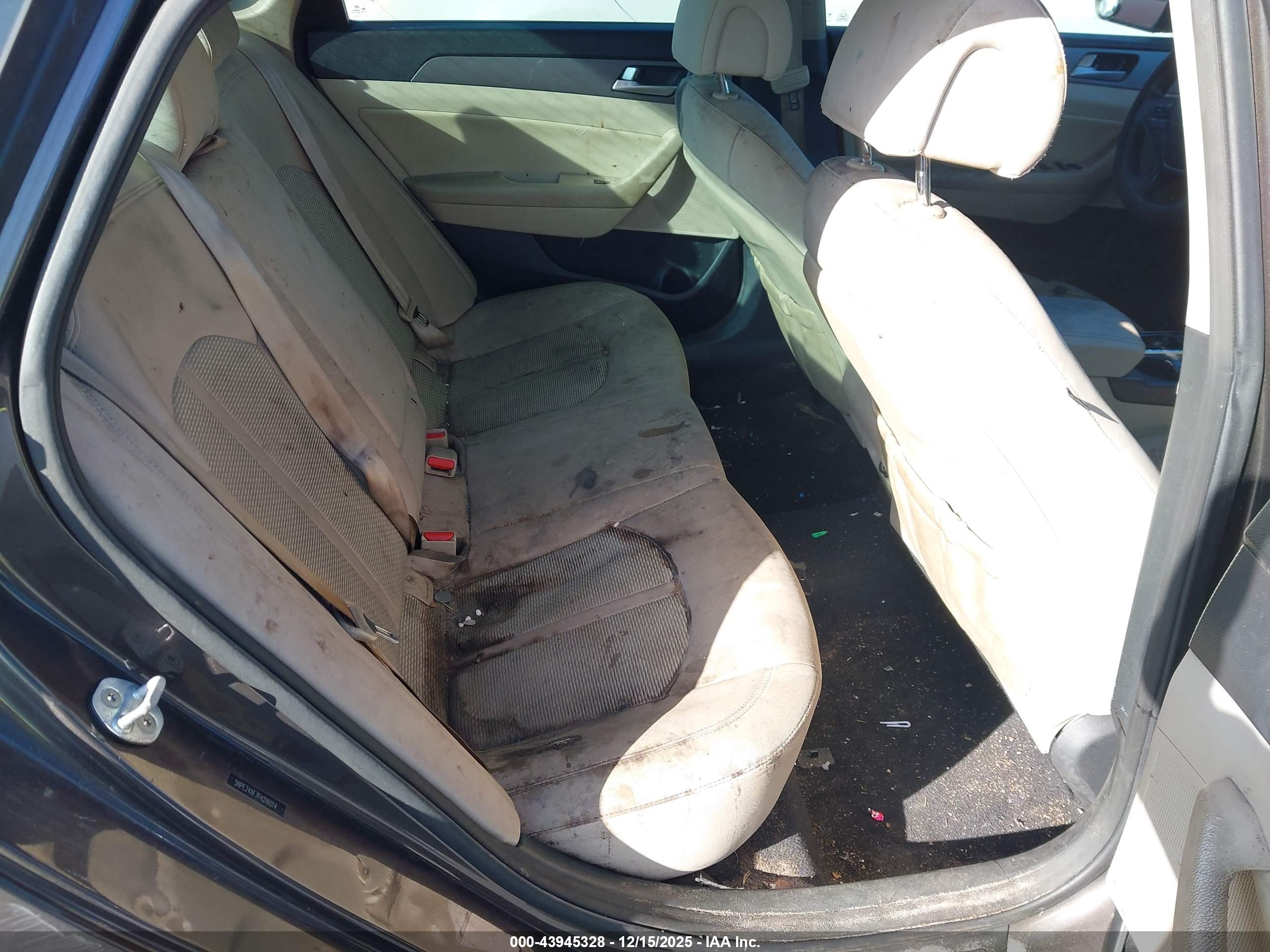 HYUNDAI SONATA image 8