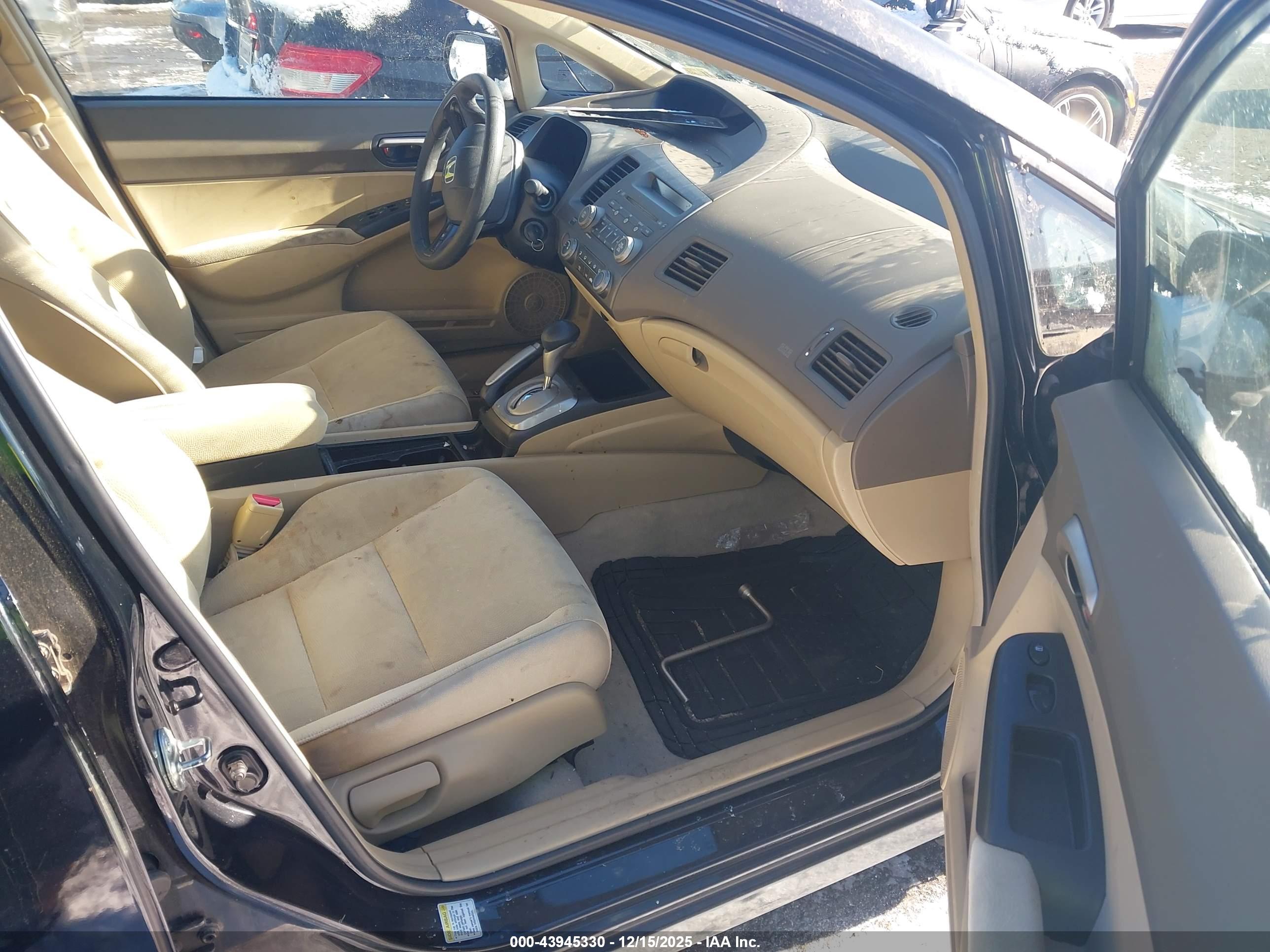 HONDA CIVIC image 5