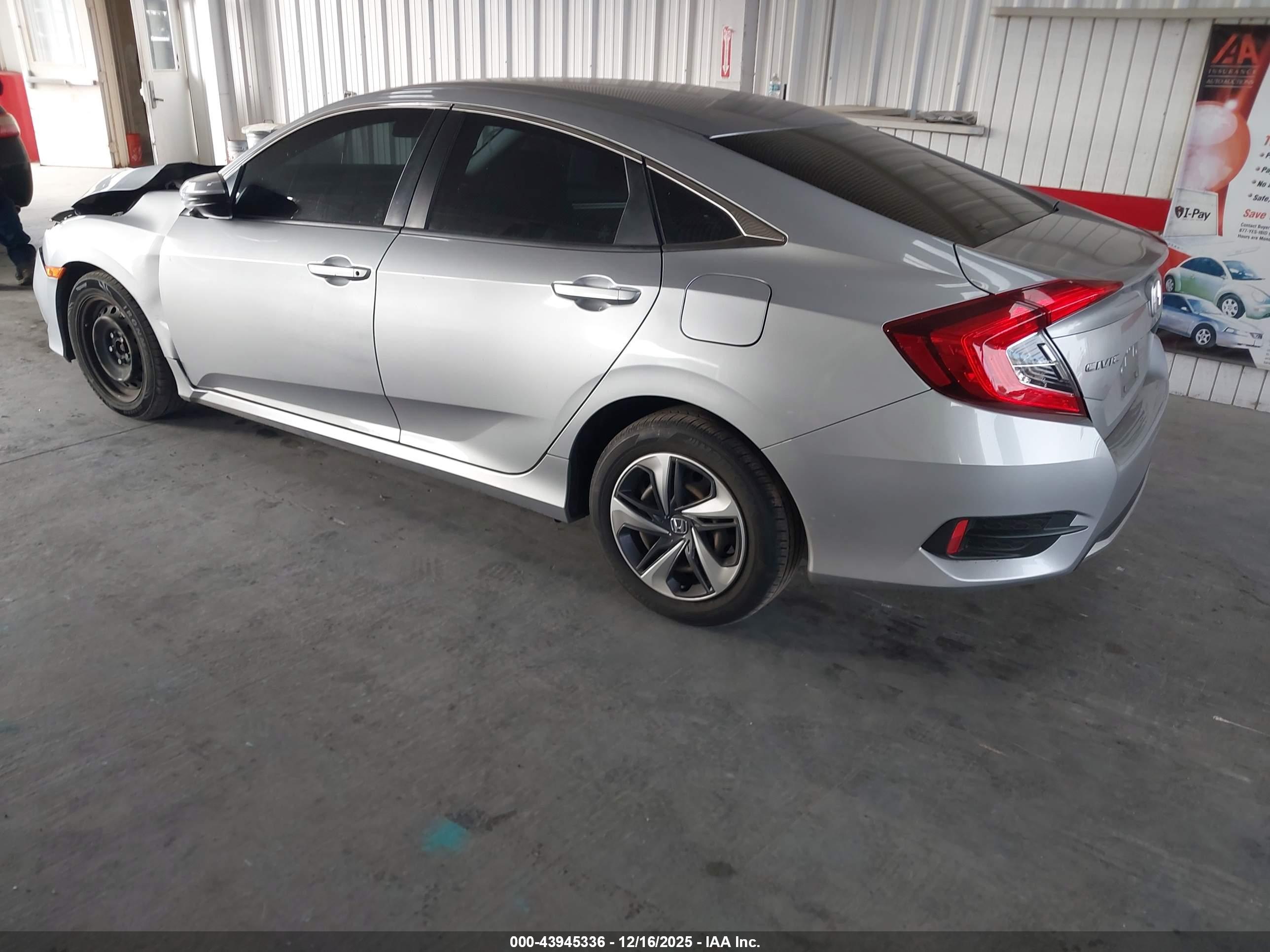 HONDA CIVIC image 3