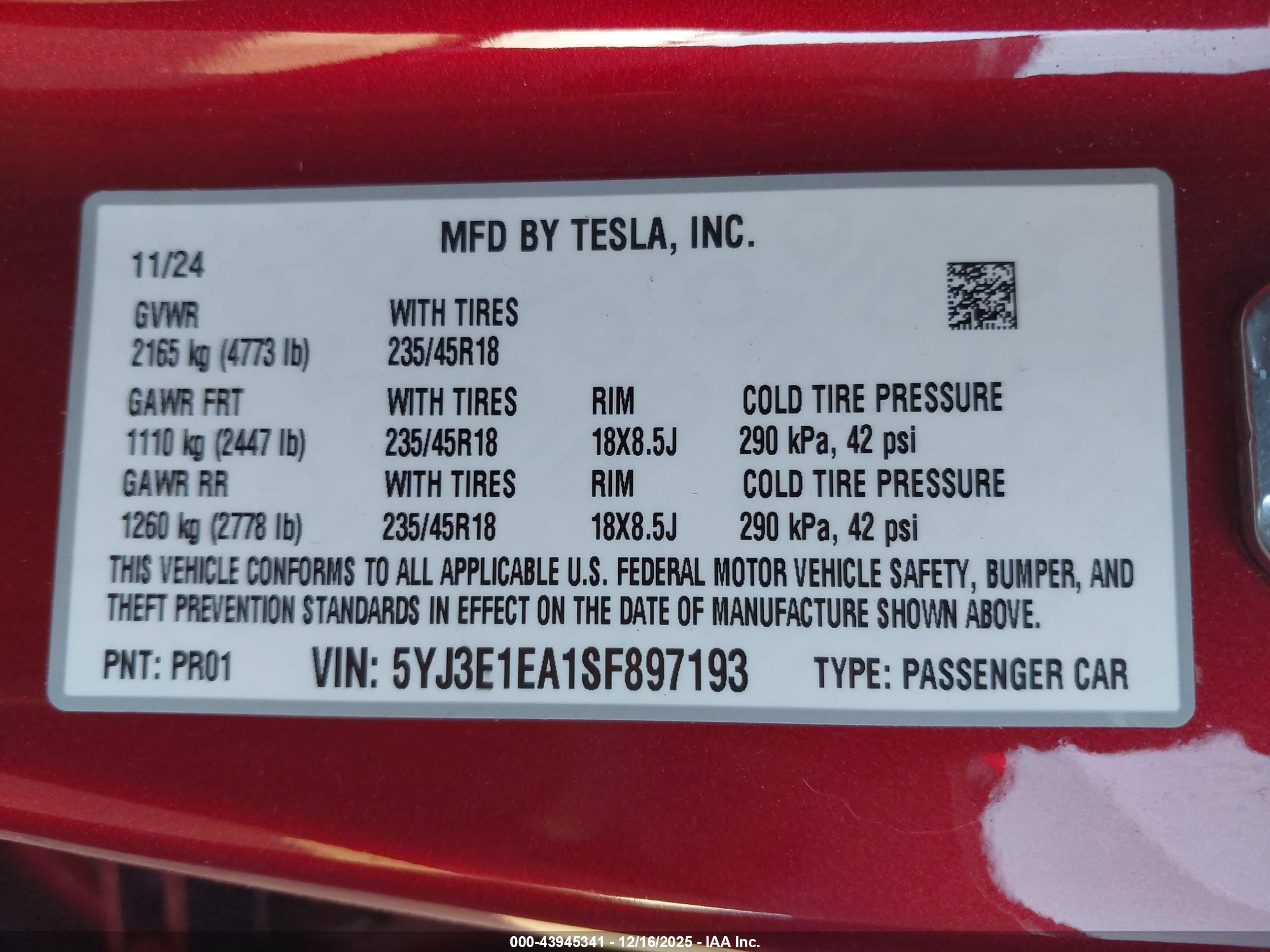 TESLA MODEL image 9