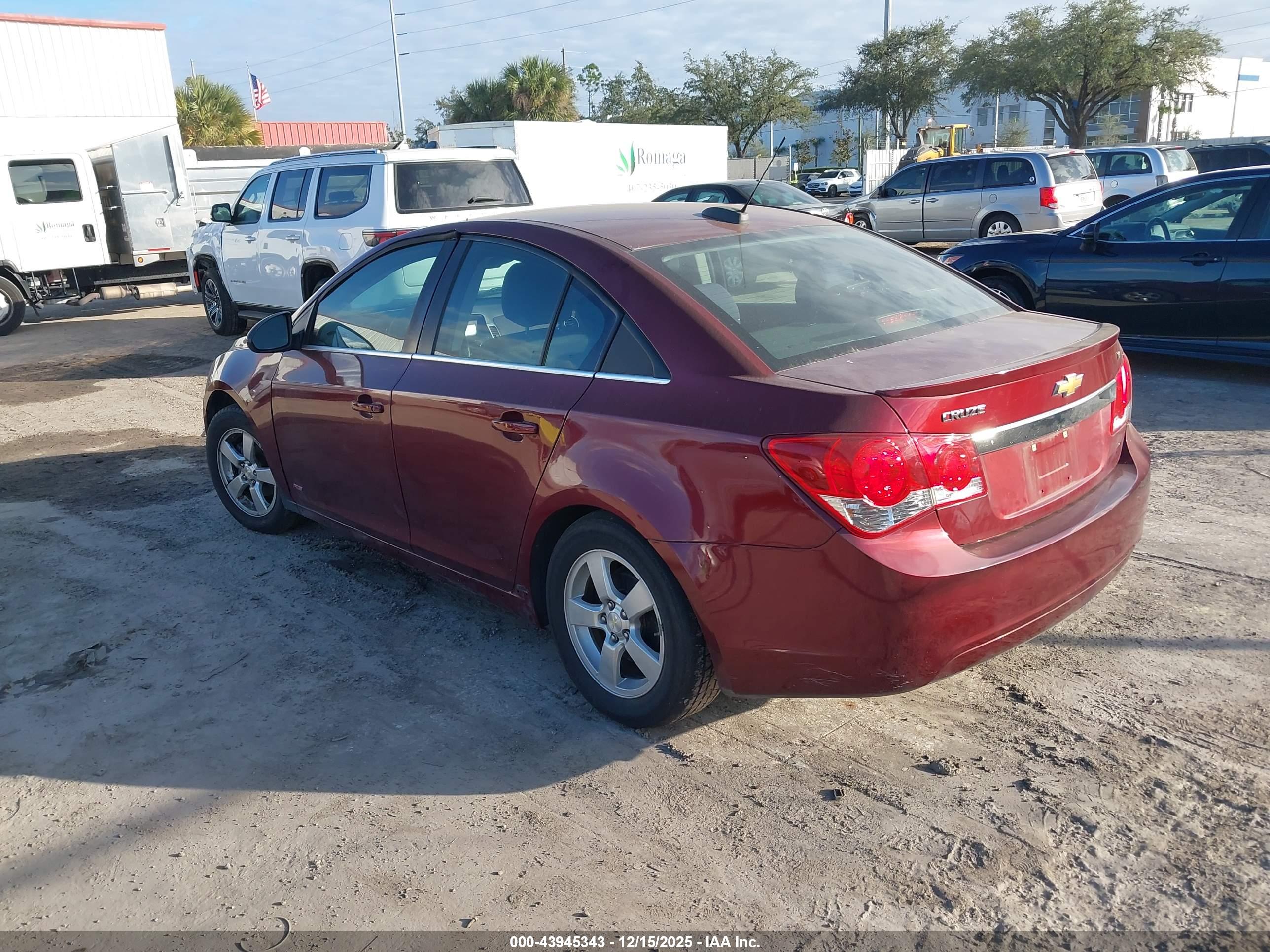 CHEVROLET CRUZE image 3