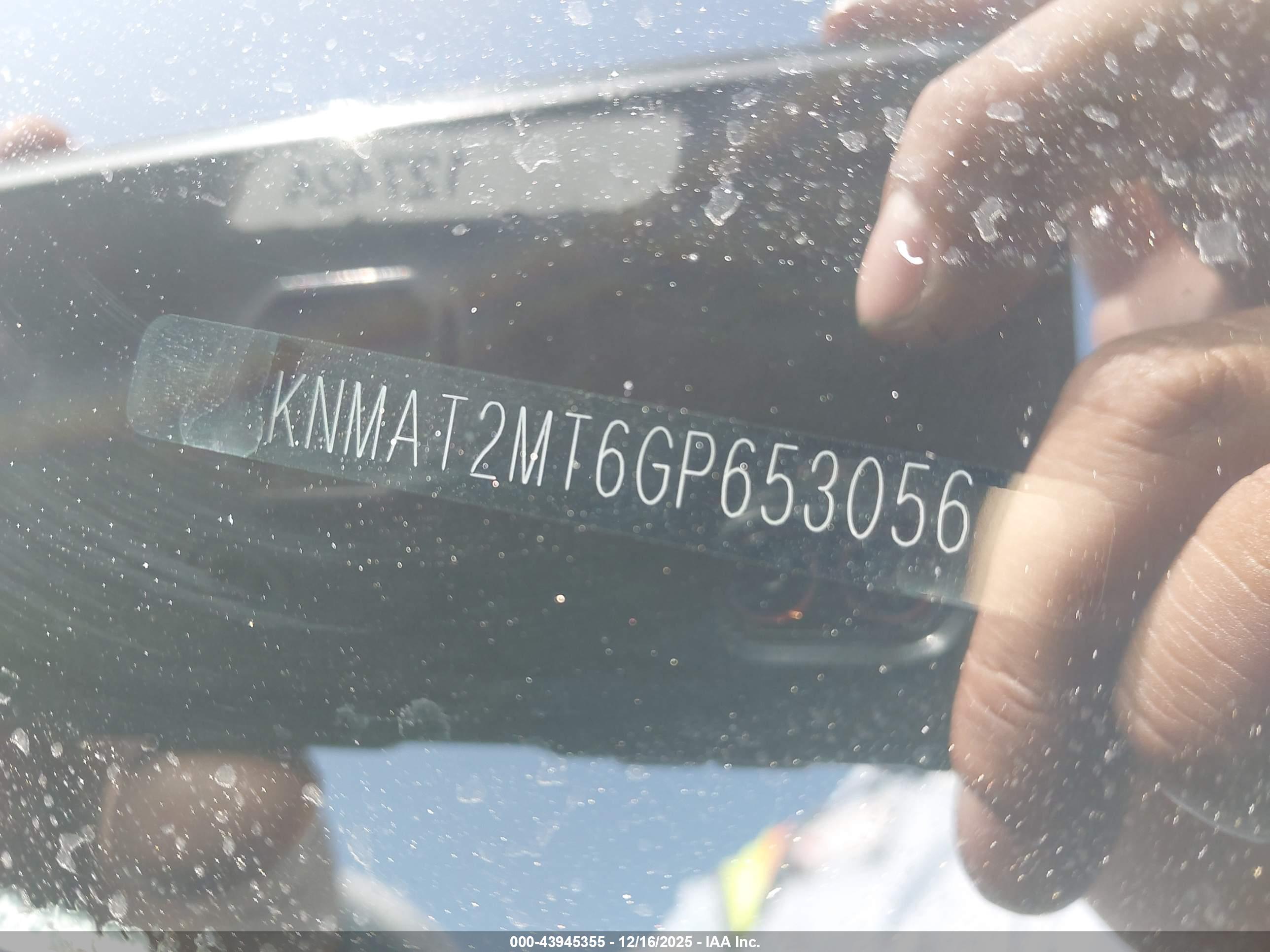 NISSAN ROGUE image 9