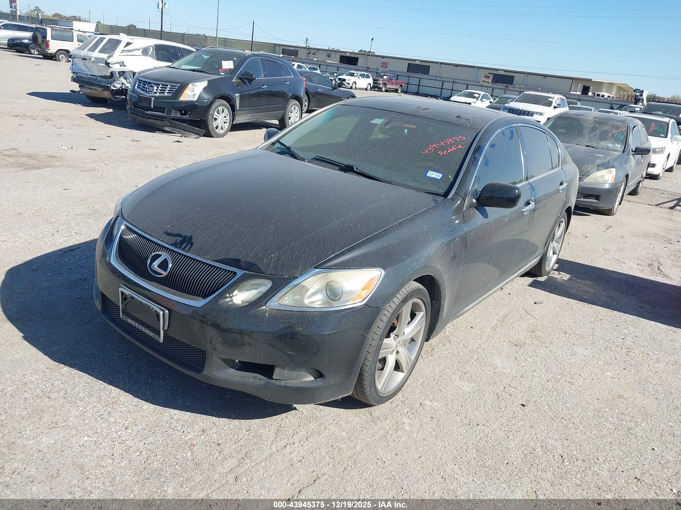 LEXUS GS image 2